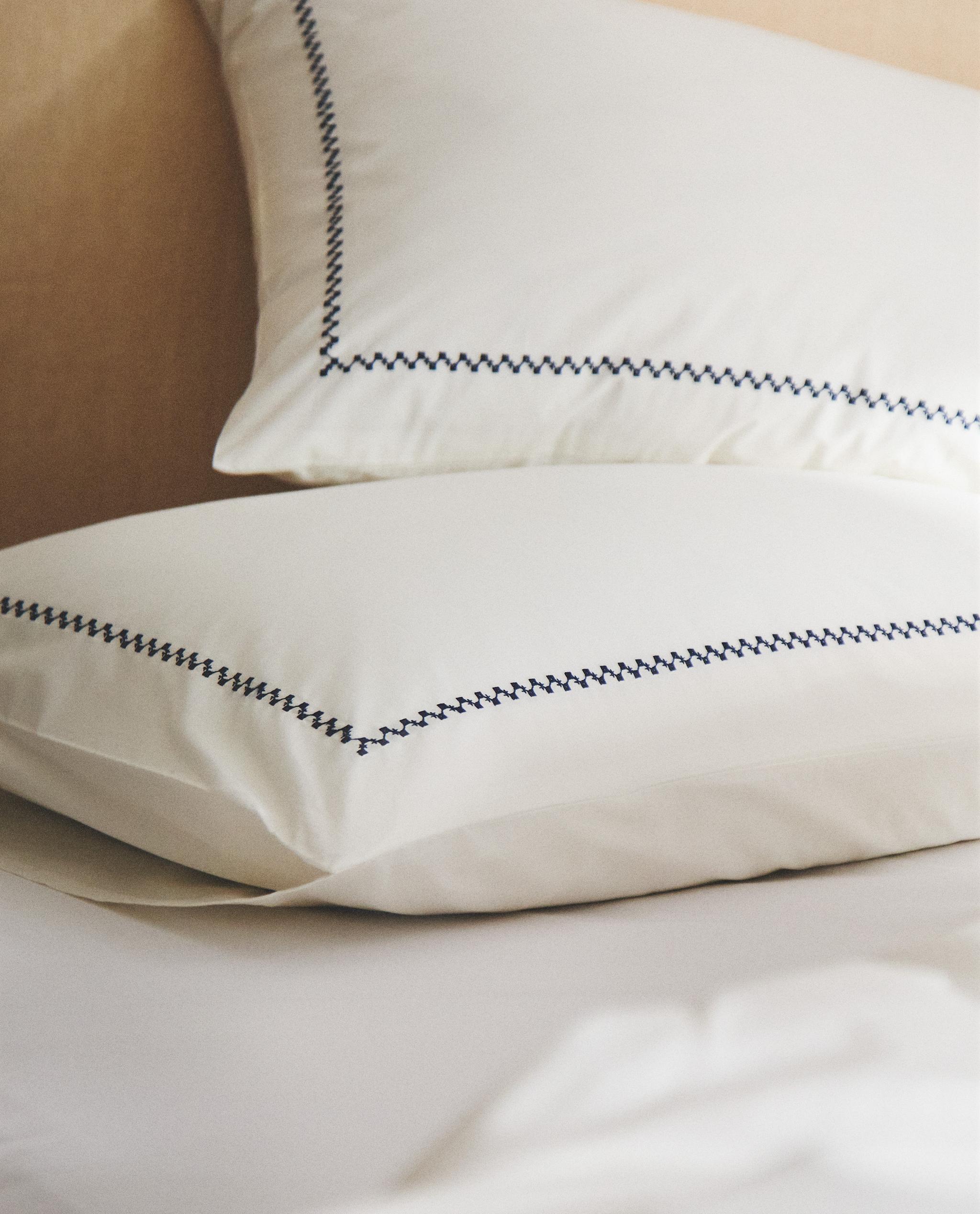 STRIPED CUSHION COVER, DUVET COVER AND THROW product thumbnail 16