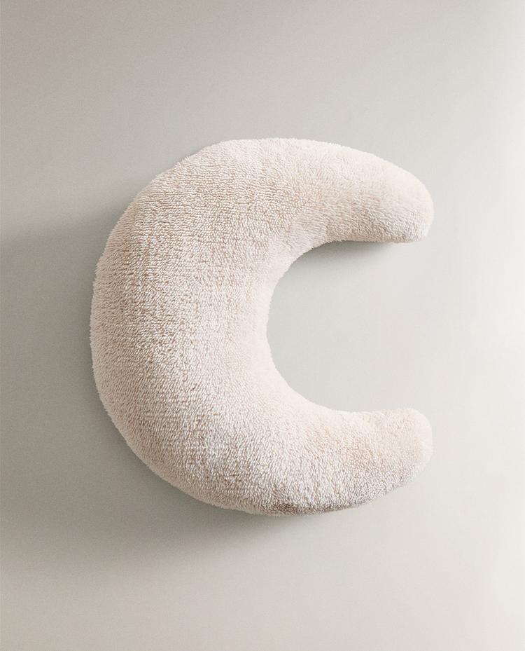 CHILDREN'S MUSLIN FAUX FUR MOON CUSHION