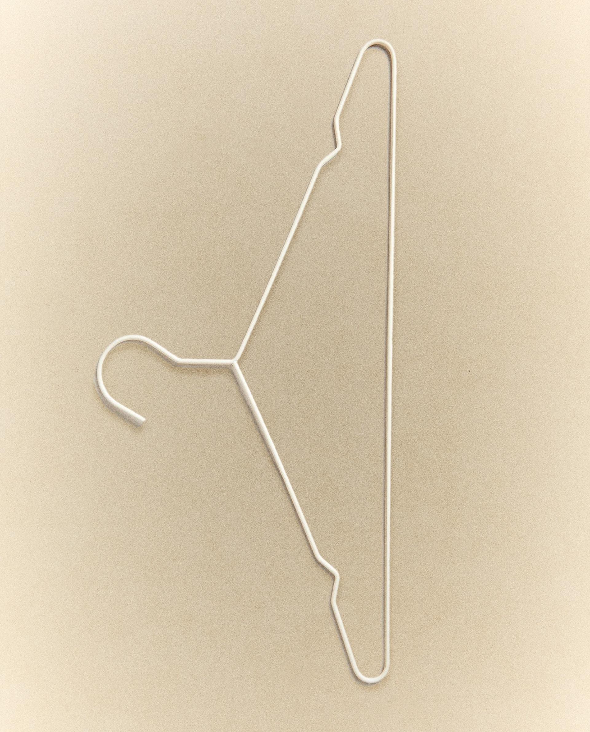 HUMAN MADE ハンガー HM HANGER 2セット 6本 HUMAN MADE HM HANGER ハンガー 新品未開封 - メルカリ