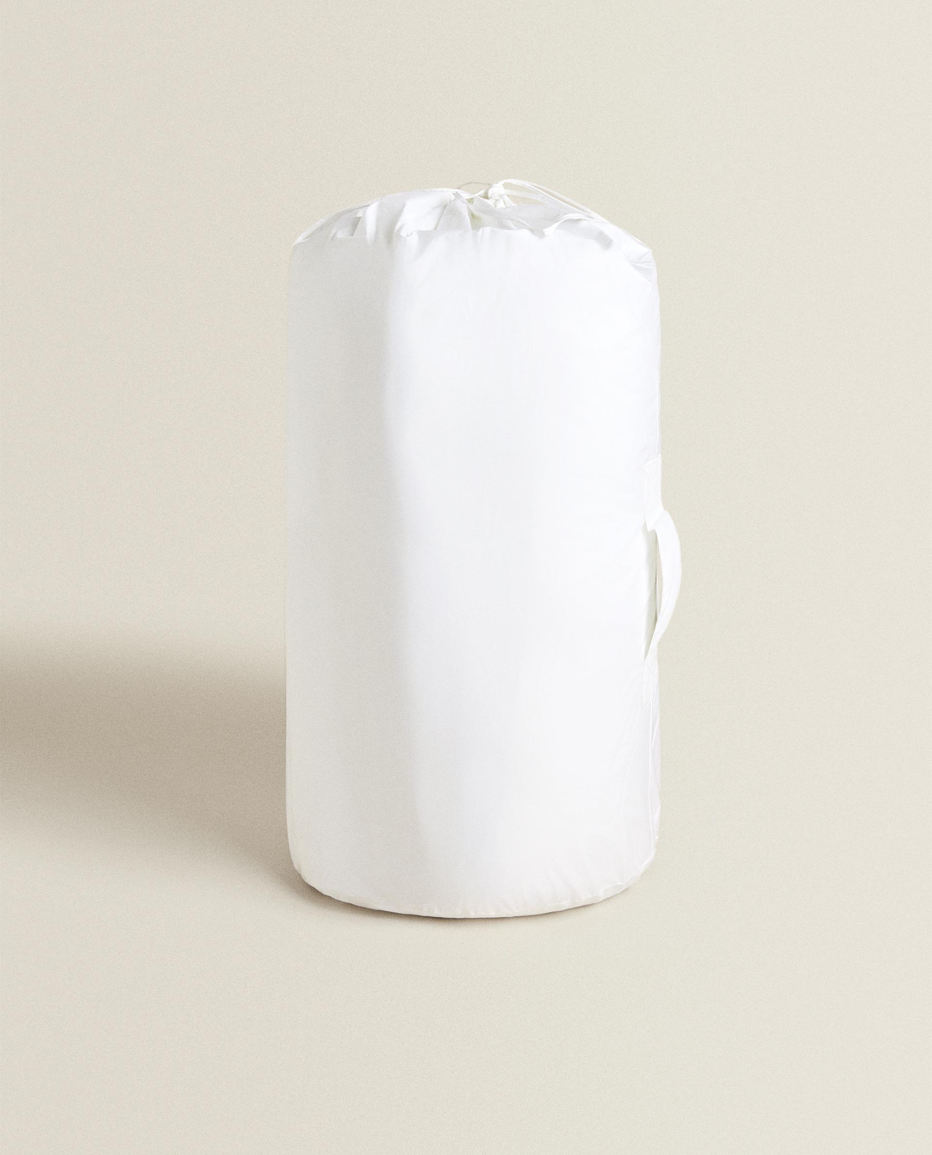 FEATHER TOUCH DUVET FILLING (300 GXM²) product thumbnail 5