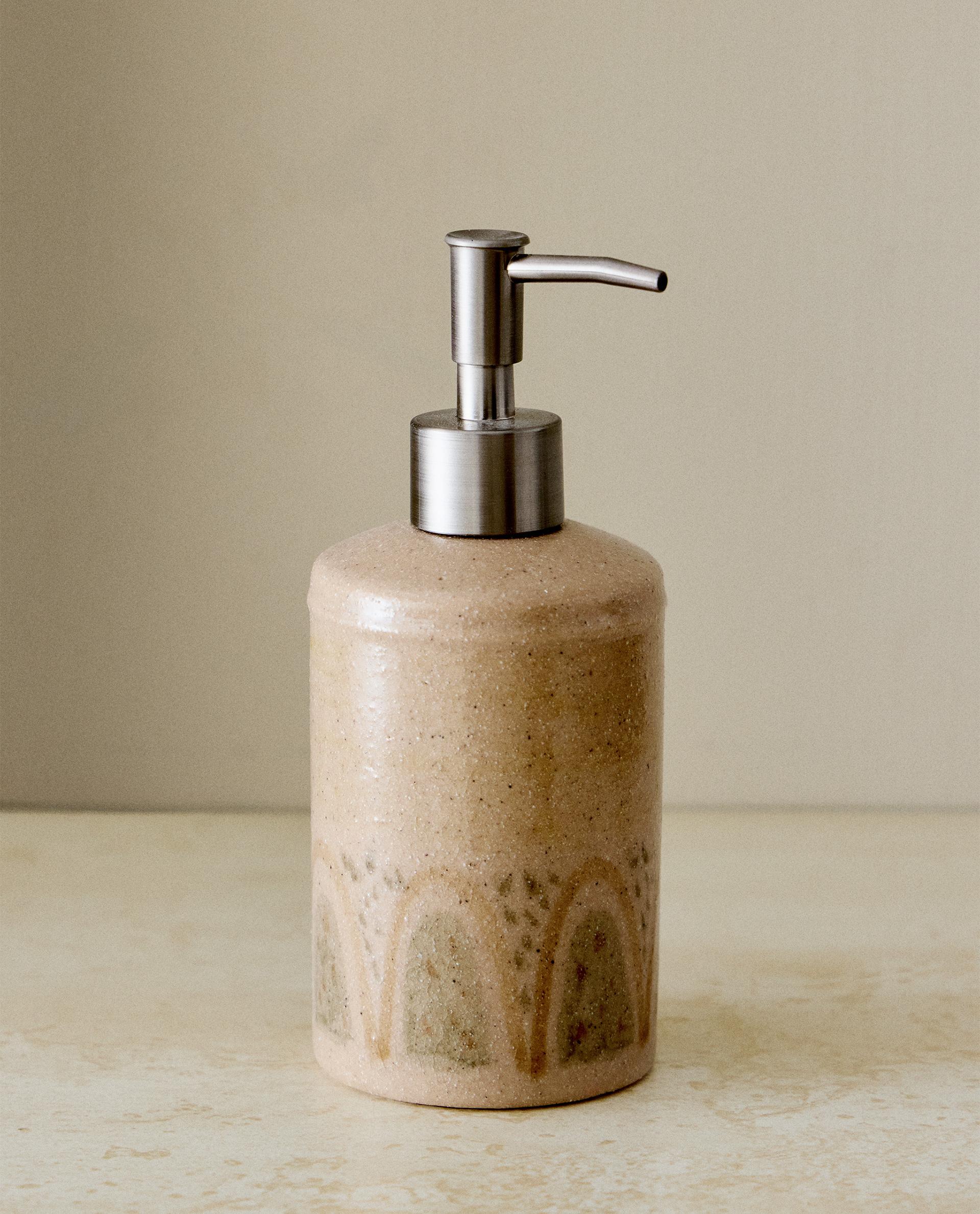 DISTRIBUTEUR DE SAVON EN TERRE CUITE DISTRIBUTEUR DE SAVON EN TERRE CUITE