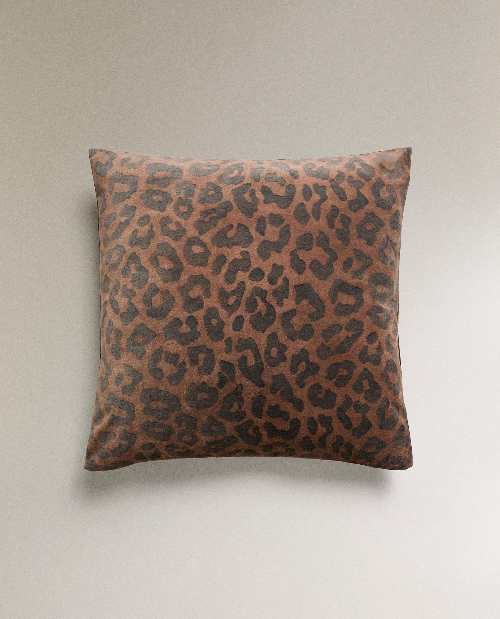 HOUSSE DE COUSSIN LÉOPARD