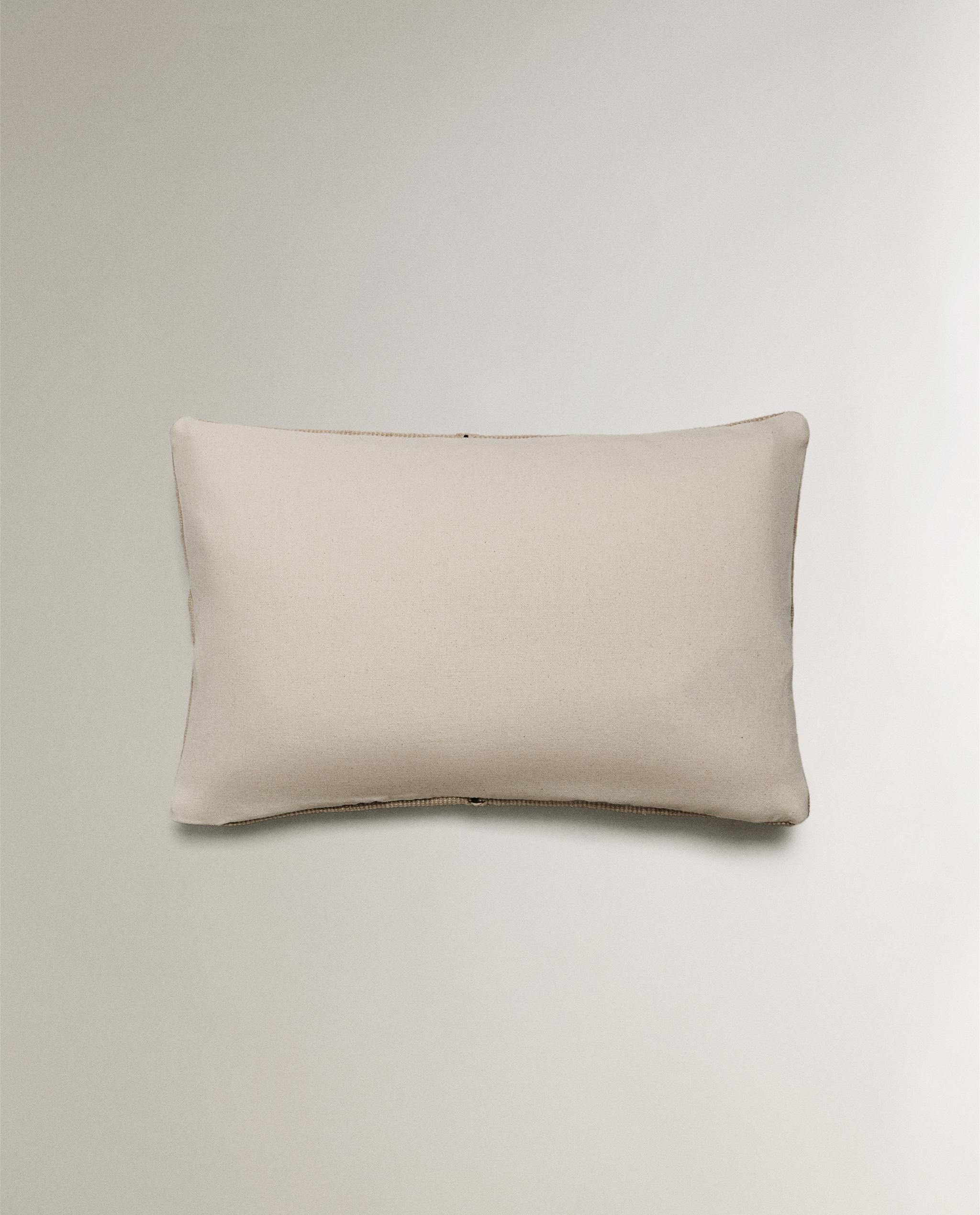 編み込み クッションカバー | Zara Home 日本/Japan