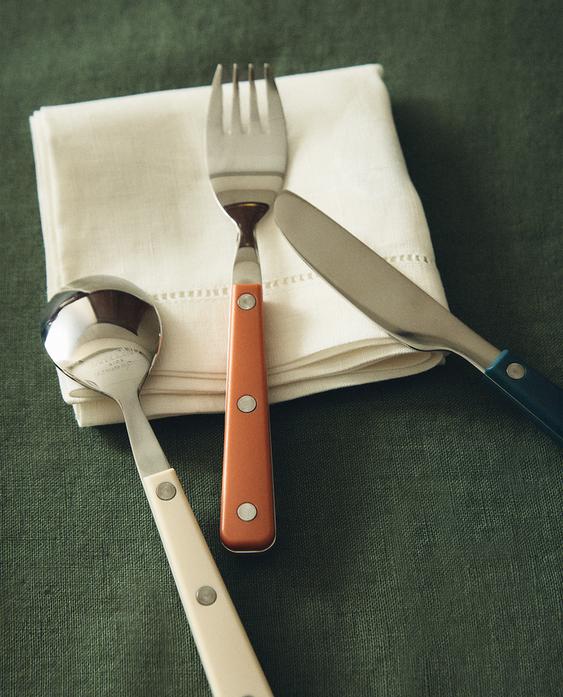 CONJUNTO DE TALHERES INFANTIL CORES QUENTES (CONJUNTO DE 3)