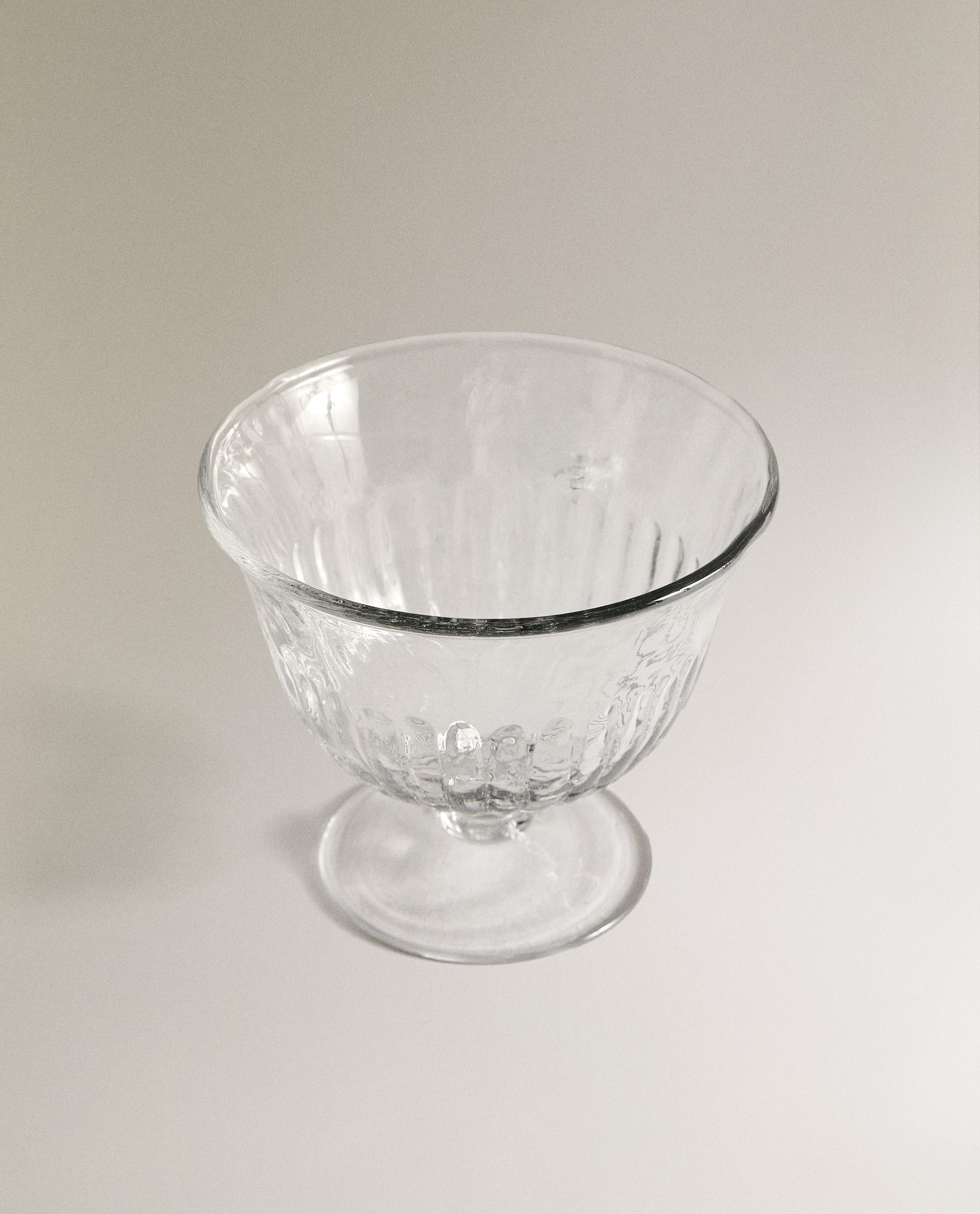 STRIPED GLASS SNACK BOWL