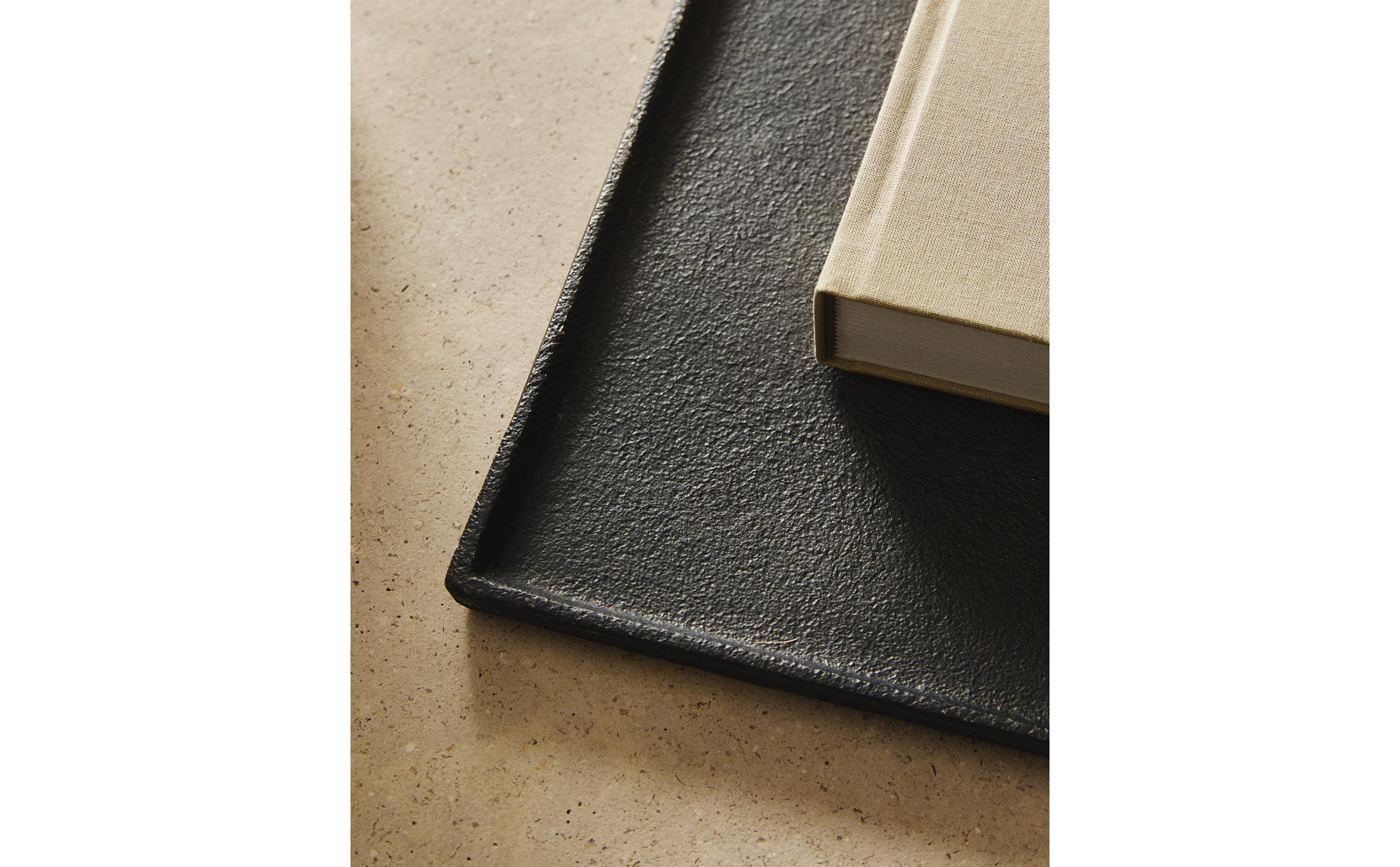 DECORATIVE METAL TRAY product thumbnail 11