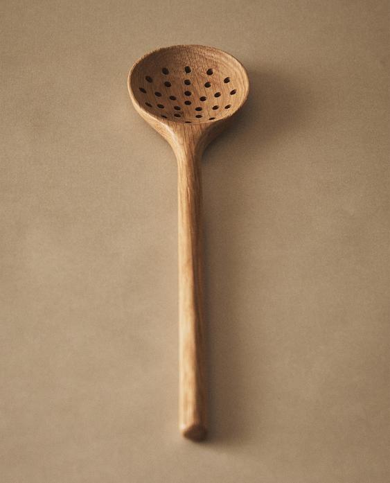 OAK SLOTTED SPOON