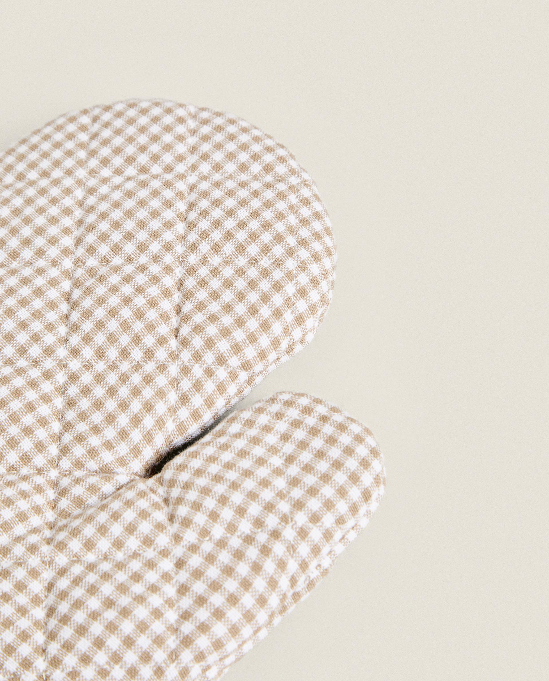 GINGHAM OVEN GLOVE product thumbnail 7