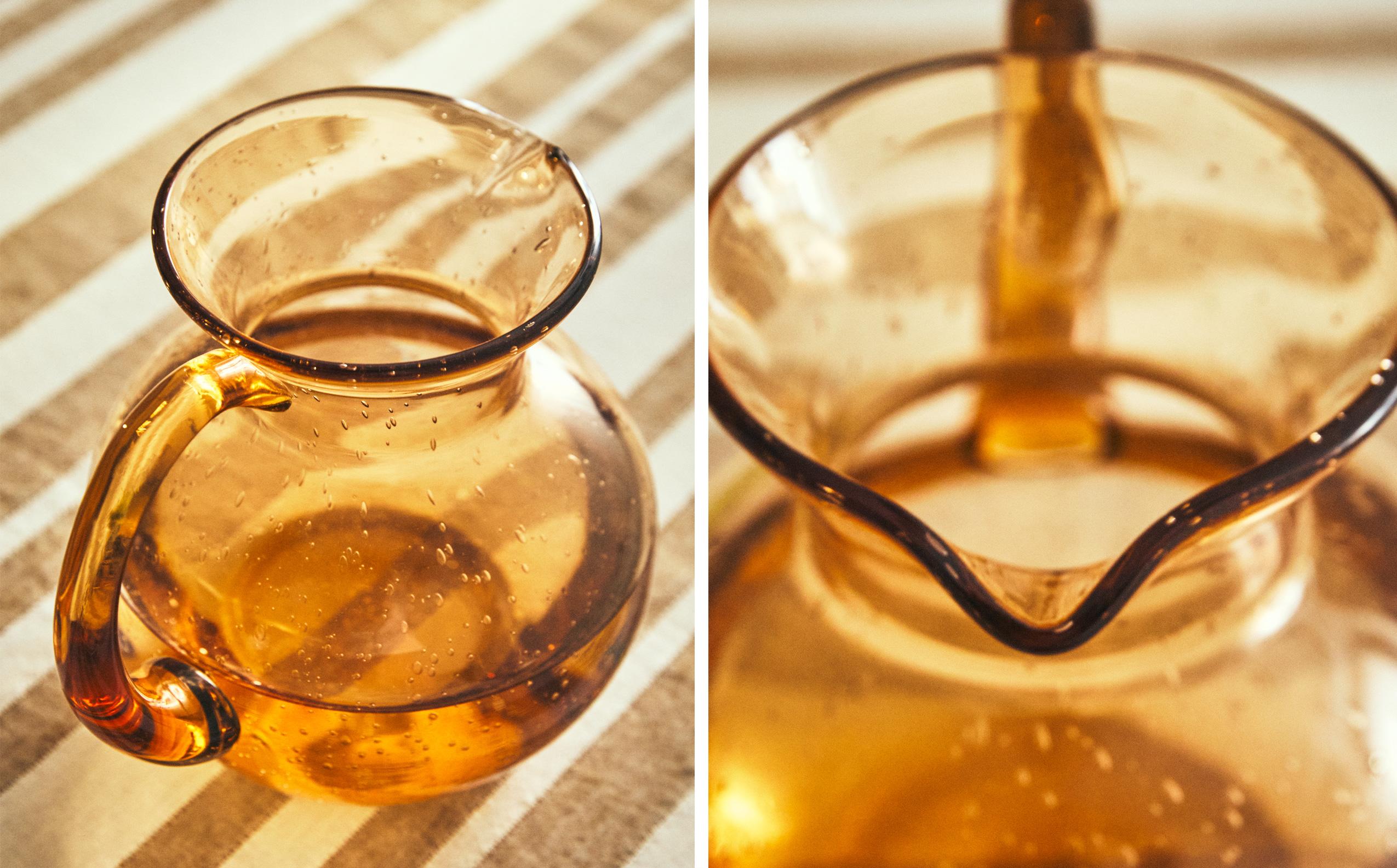 BUBBLE-EFFECT GLASS JUG