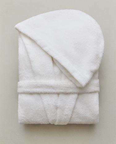 HOODED BATHROBE (360 GXM²)