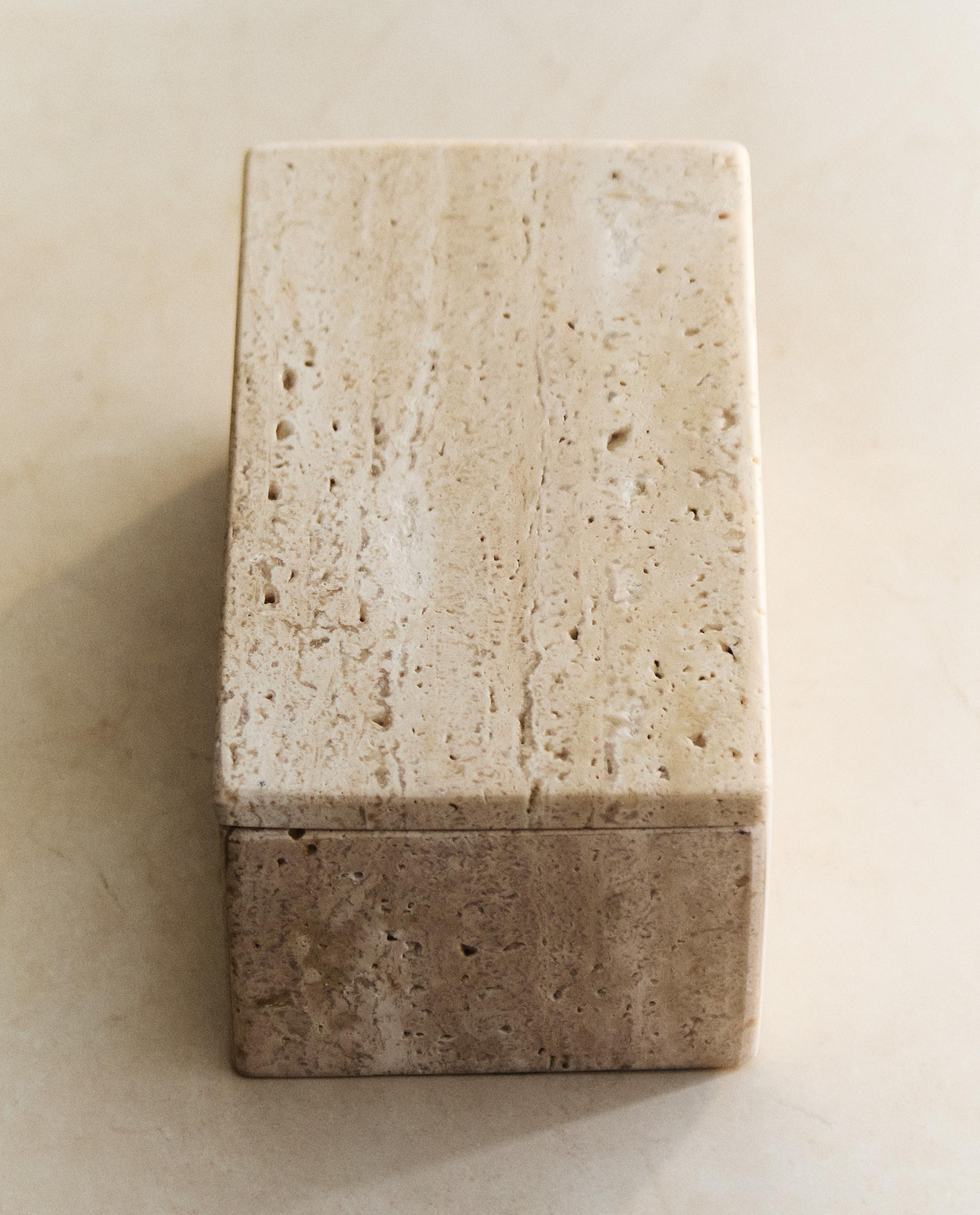 LARGE MARBLE BATHROOM ORGANISER BOX product thumbnail 8