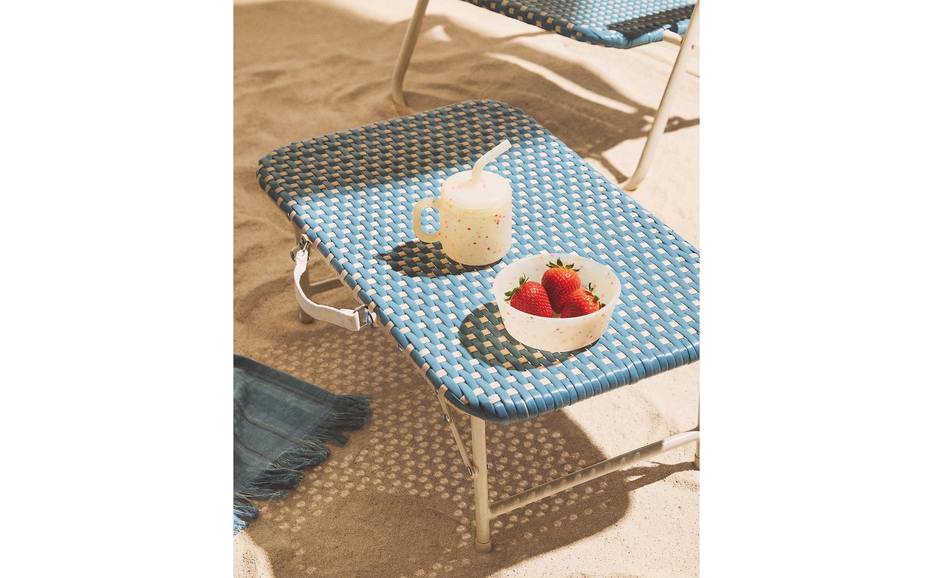 PLATEAU PLIANT PLAGE PLATEAU PLIANT PLAGE