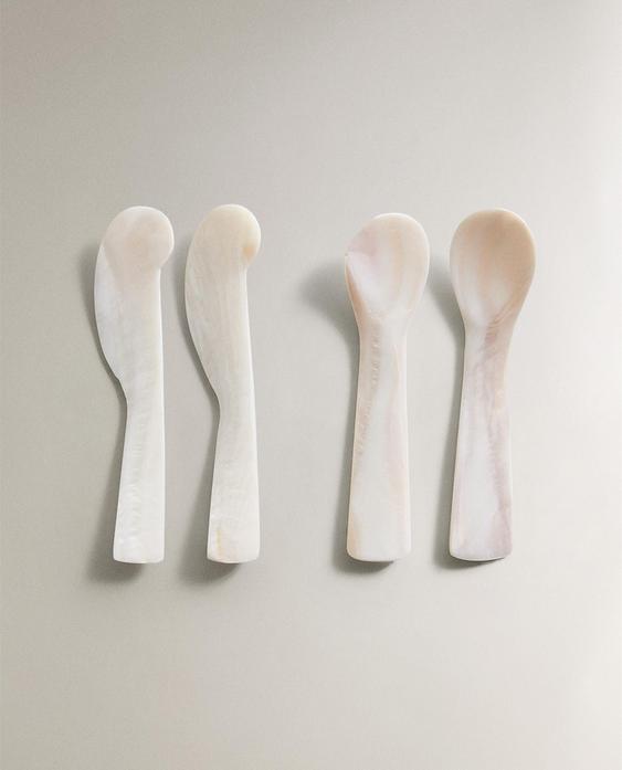 BESTECKSET FÜR DAS FRÜHSTÜCK IN PERLMUTTOPTİK (4ER-SET) BESTECKSET FÜR DAS FRÜHSTÜCK IN PERLMUTTOPTİK (4ER-SET)