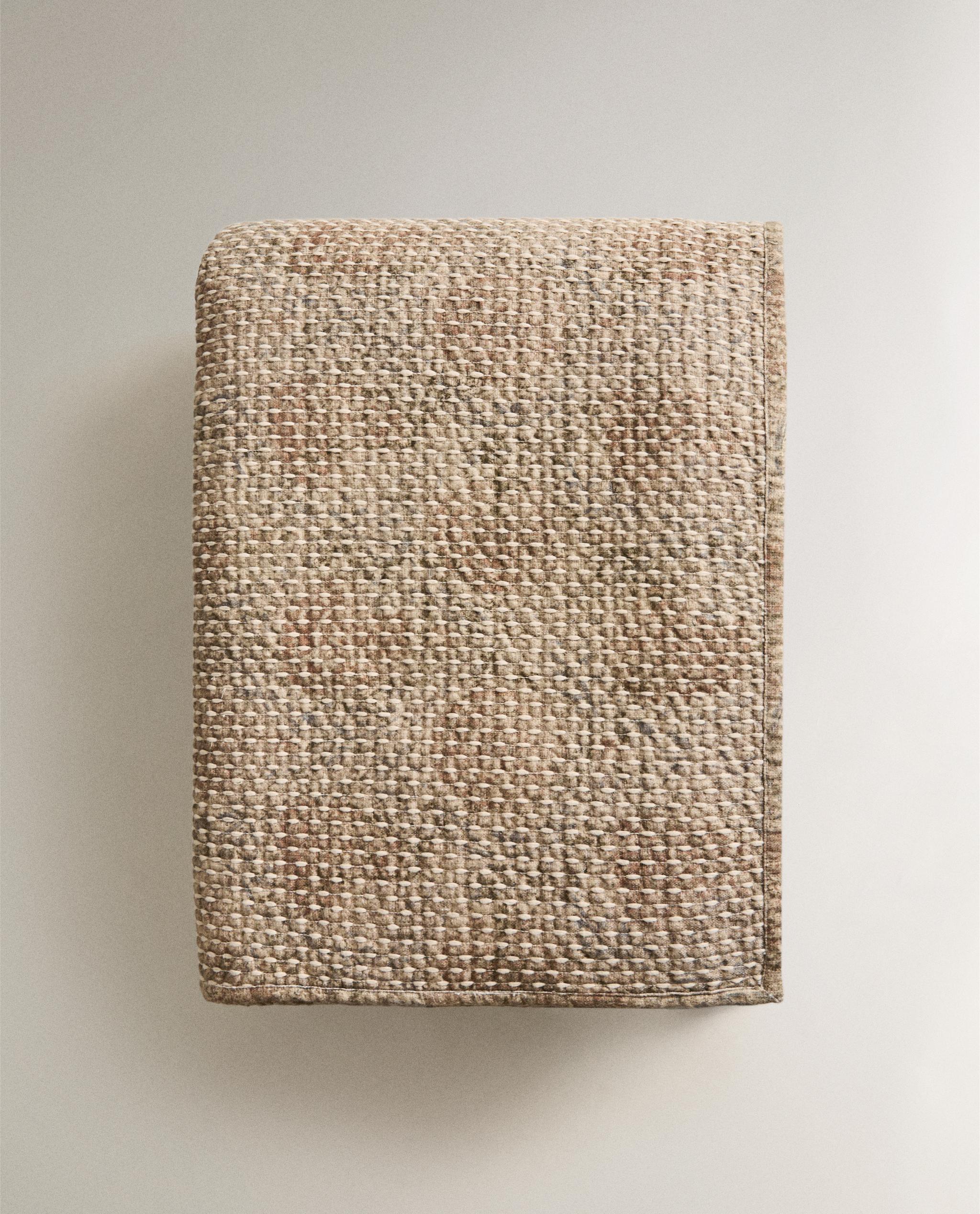 TEXTURED BLANKET product thumbnail 3