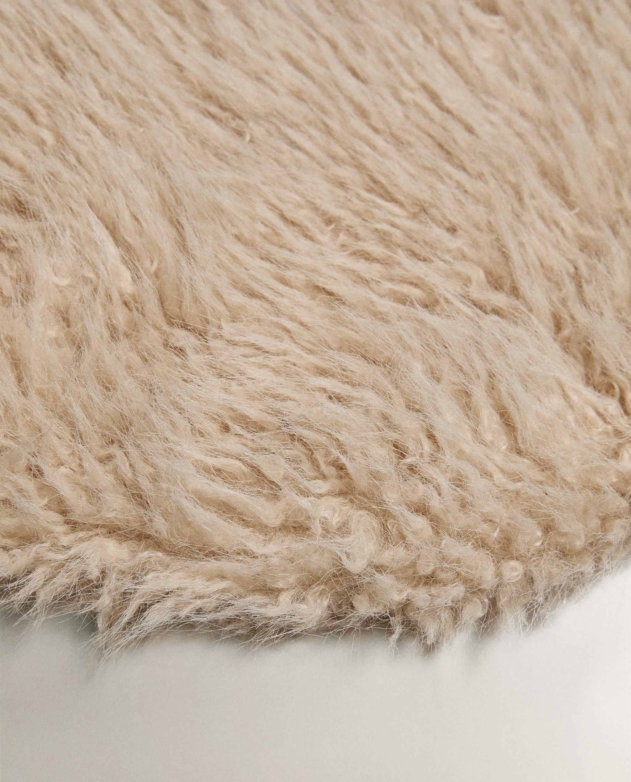 長毛フェイクファー ブランケット | Zara Home 日本/Japan