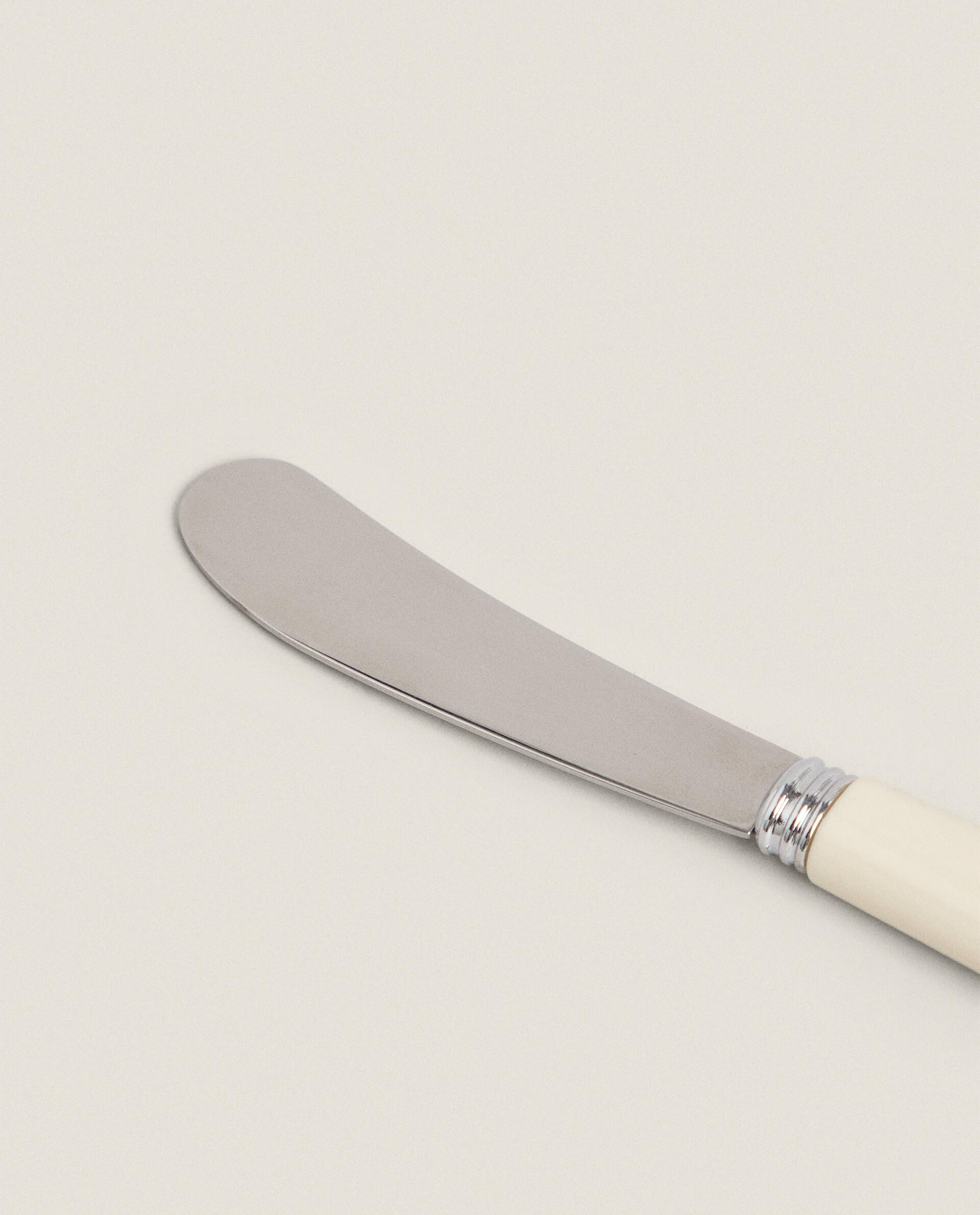 BUTTER KNIFE WITH COLOURED HANDLE product thumbnail 12