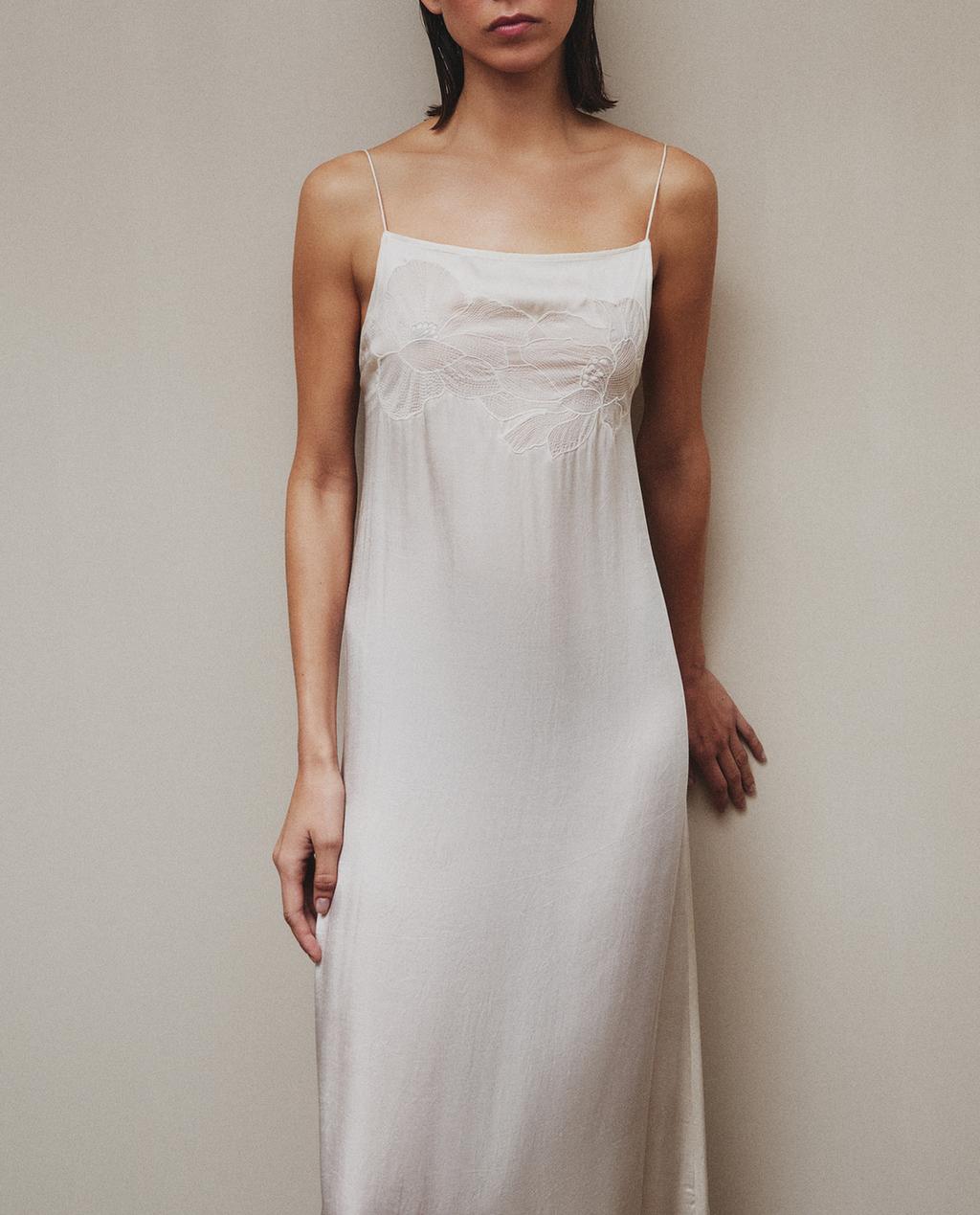 LONG SATEEN NIGHTGOWN