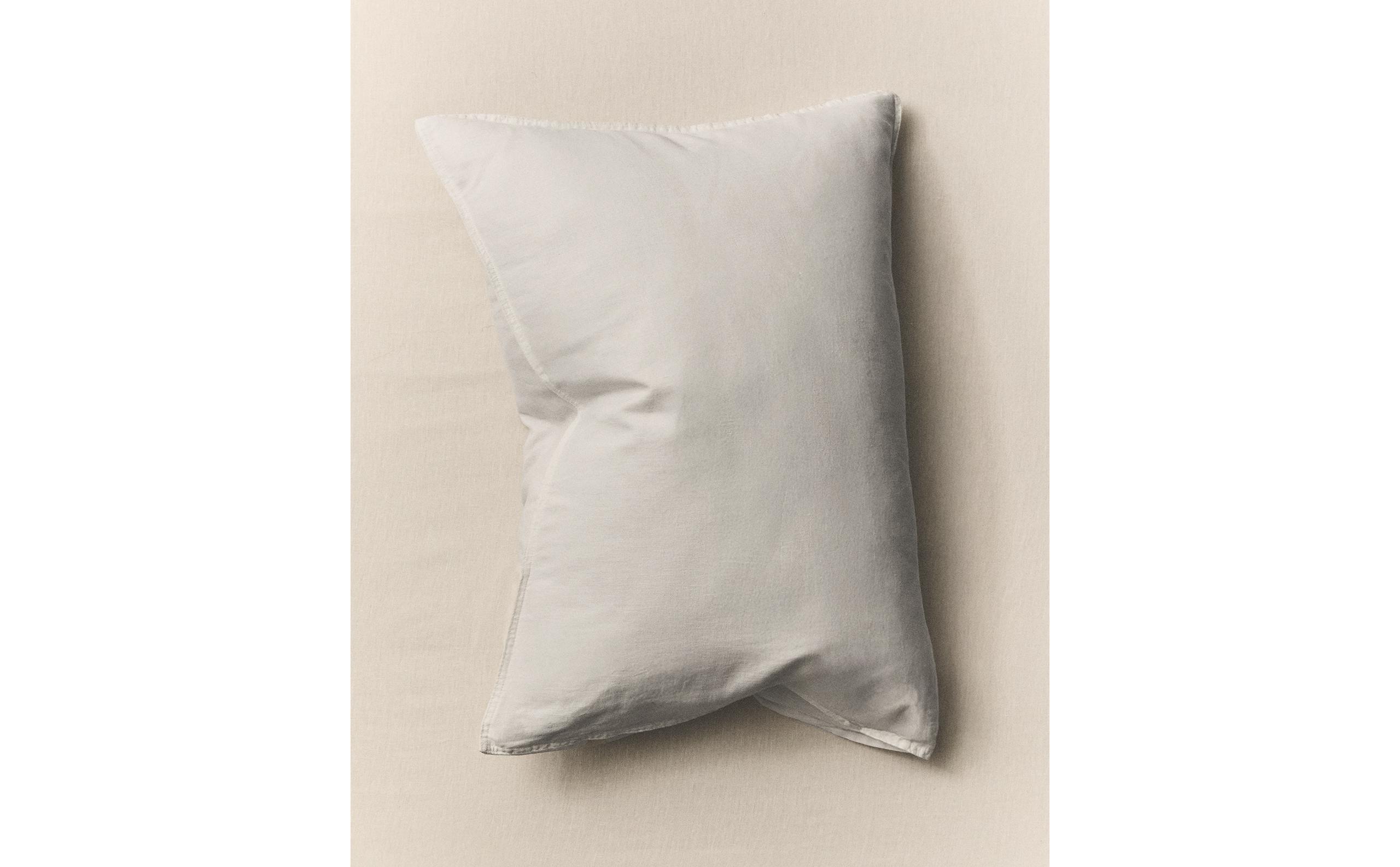 WASHED LINEN PILLOWCASE (160 GxM²) product thumbnail 2