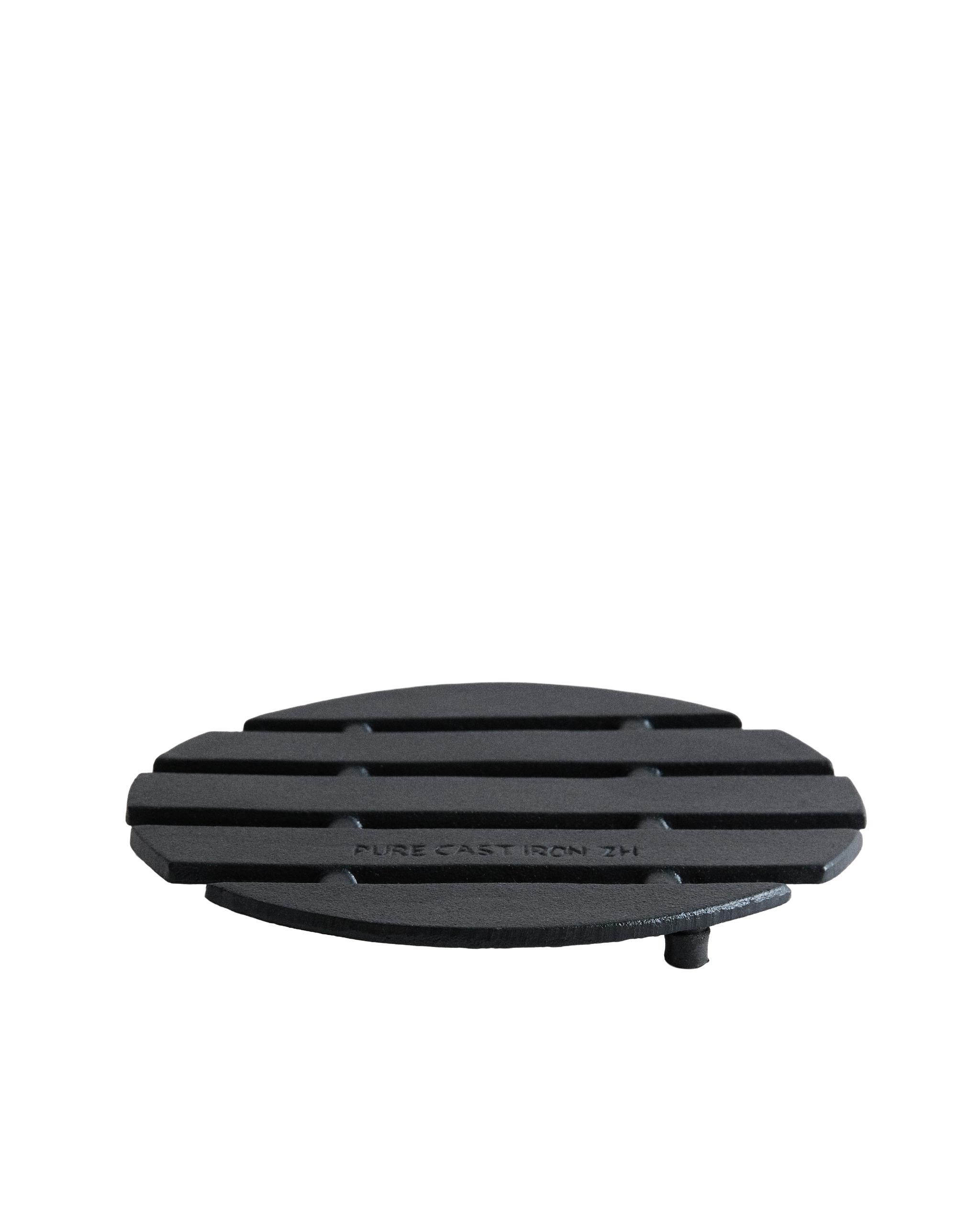 IRON TRIVET product thumbnail 7