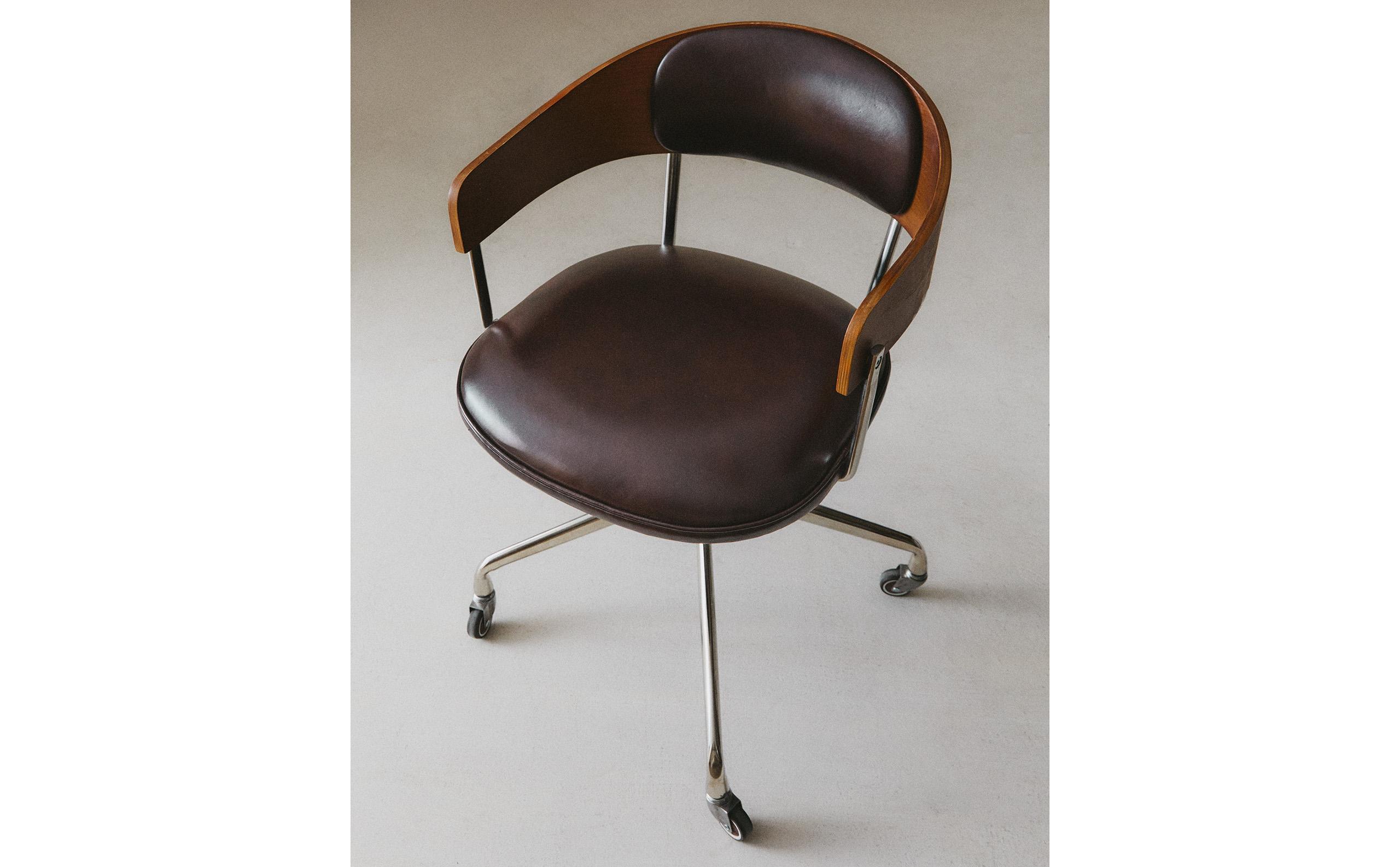 OFFICE CHAIR WITH WHEELS | Zara Home United States of America