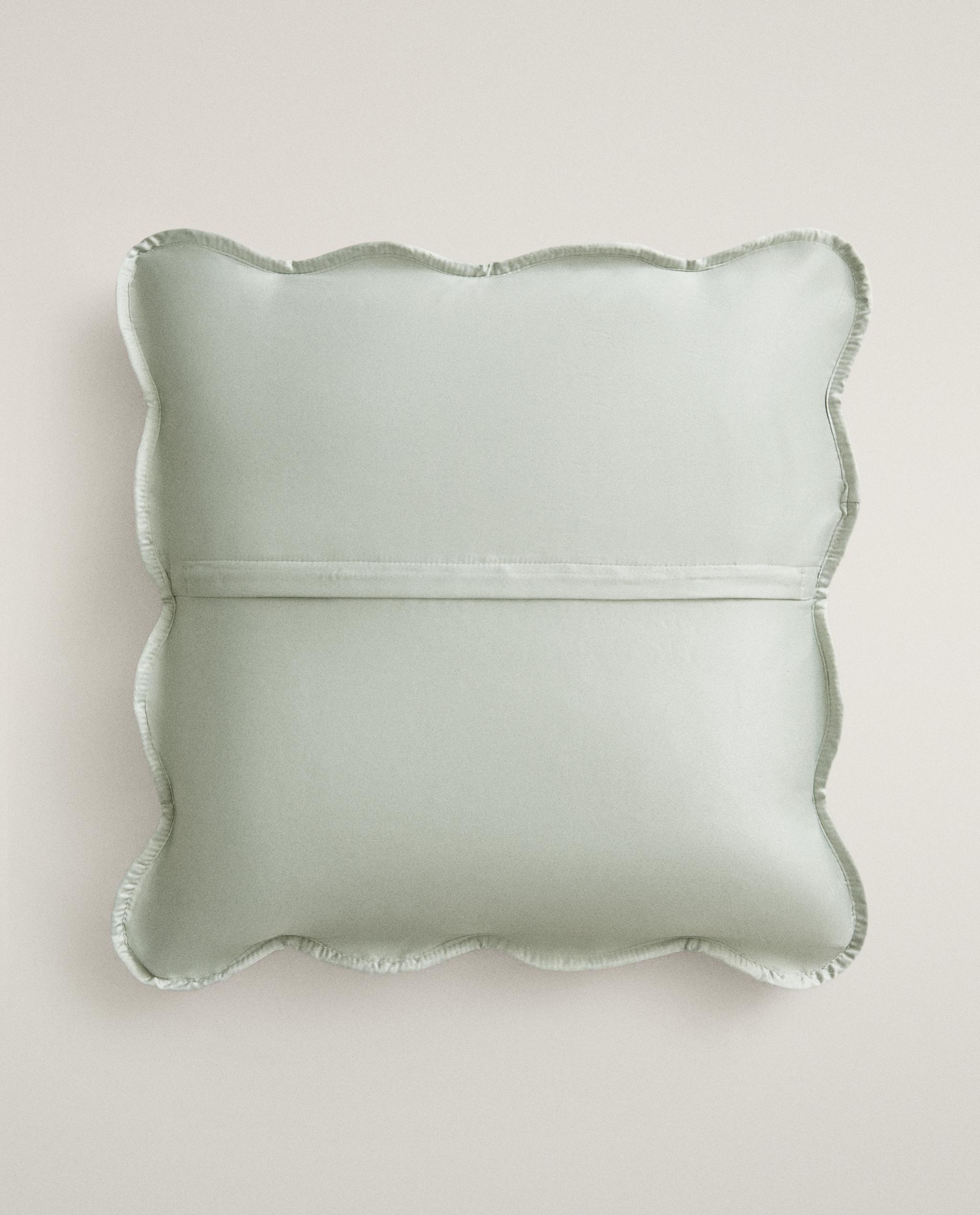 SCALLOPED FLORAL CUSHION COVER product thumbnail 16