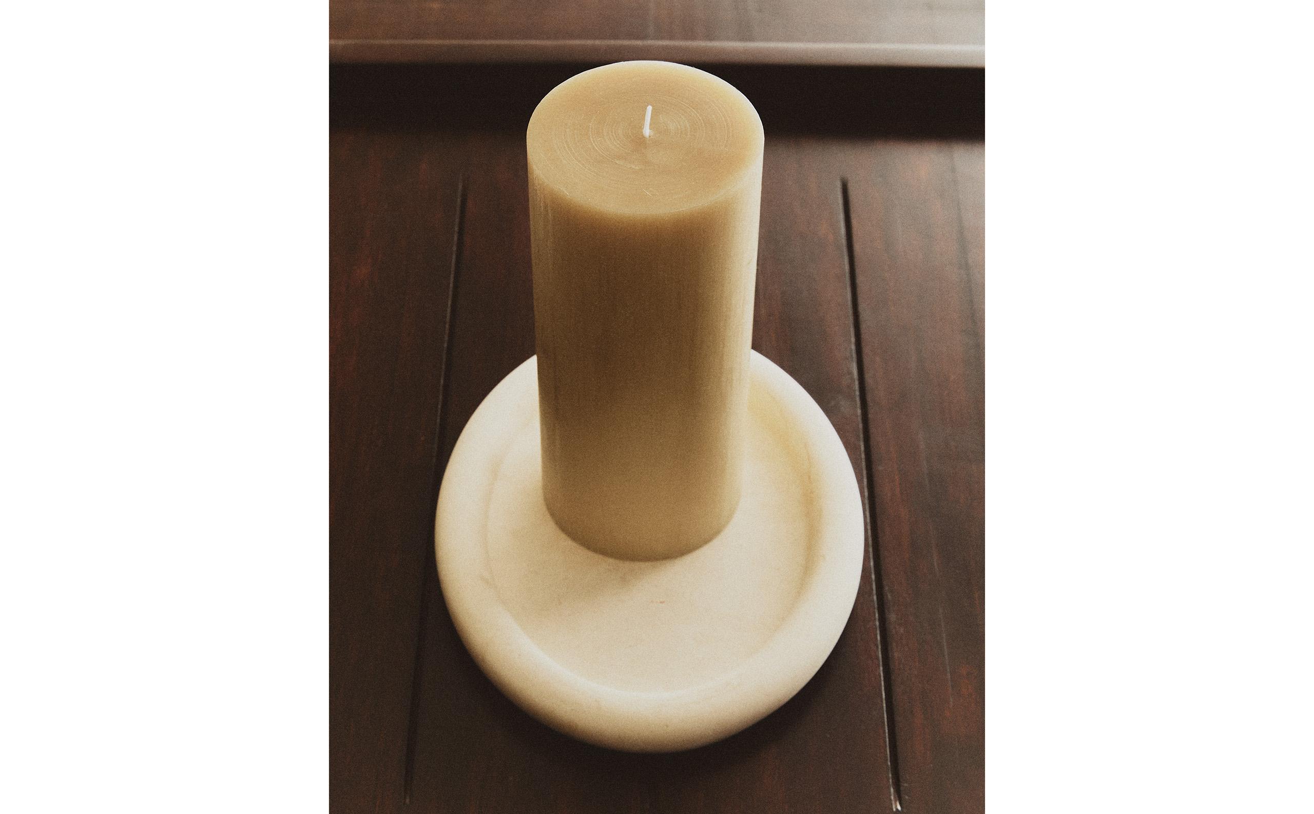 LONG CYLINDRICAL DECORATIVE CANDLE | Zara Home United States