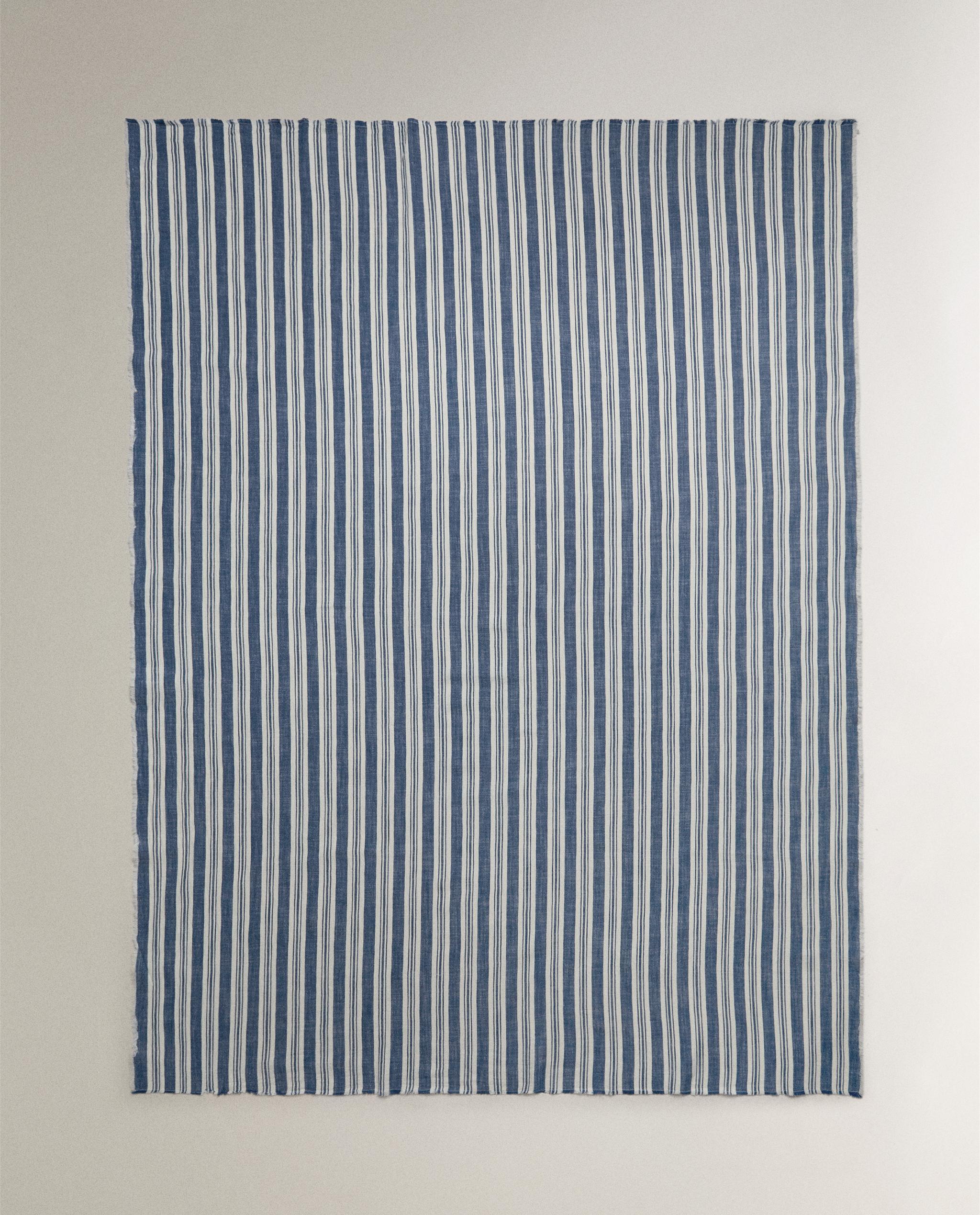 STRIPED COTTON THROW product thumbnail 3
