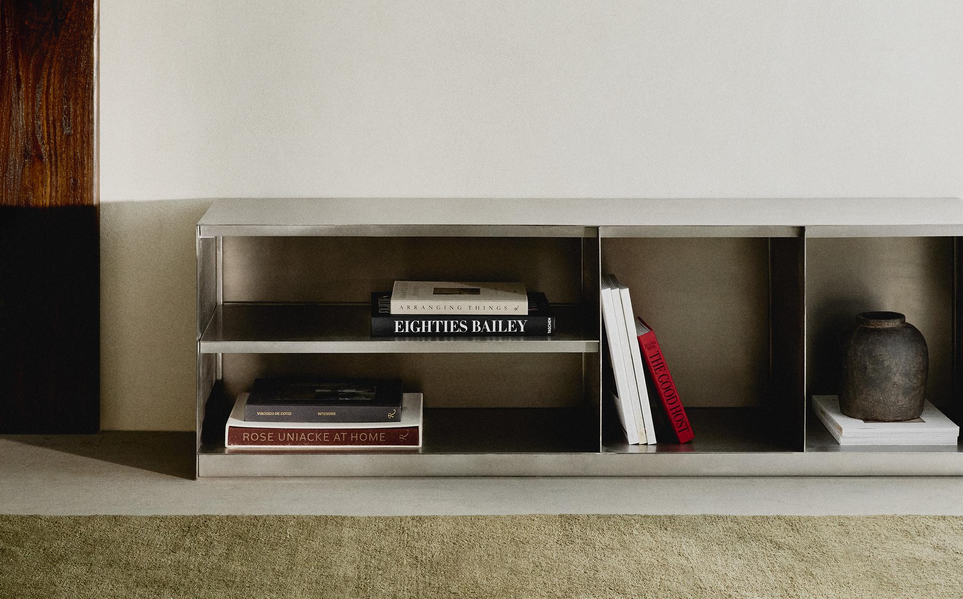 STAINLESS STEEL CONSOLE STAINLESS STEEL CONSOLE