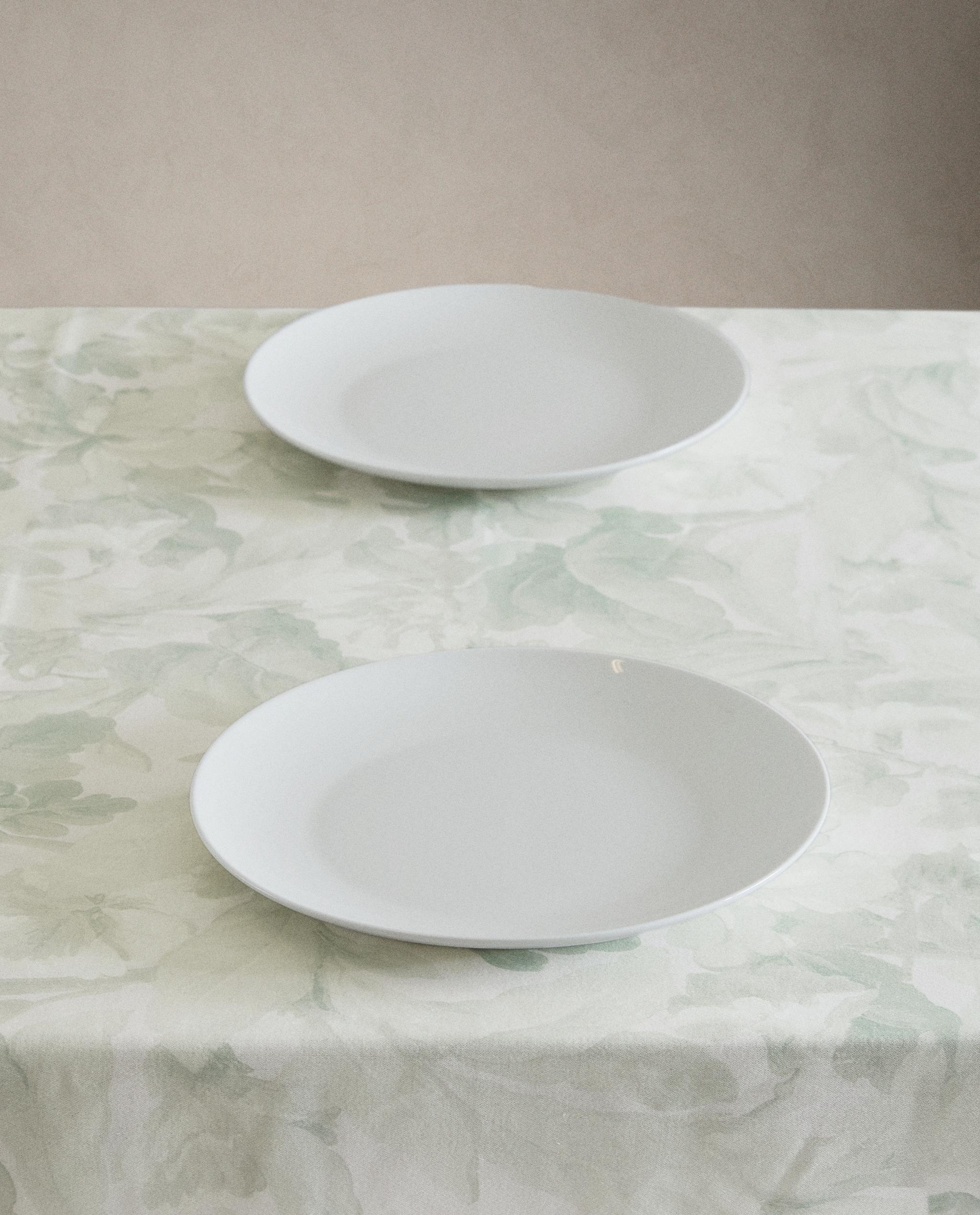 PLANT PRINT TABLECLOTH product thumbnail 8