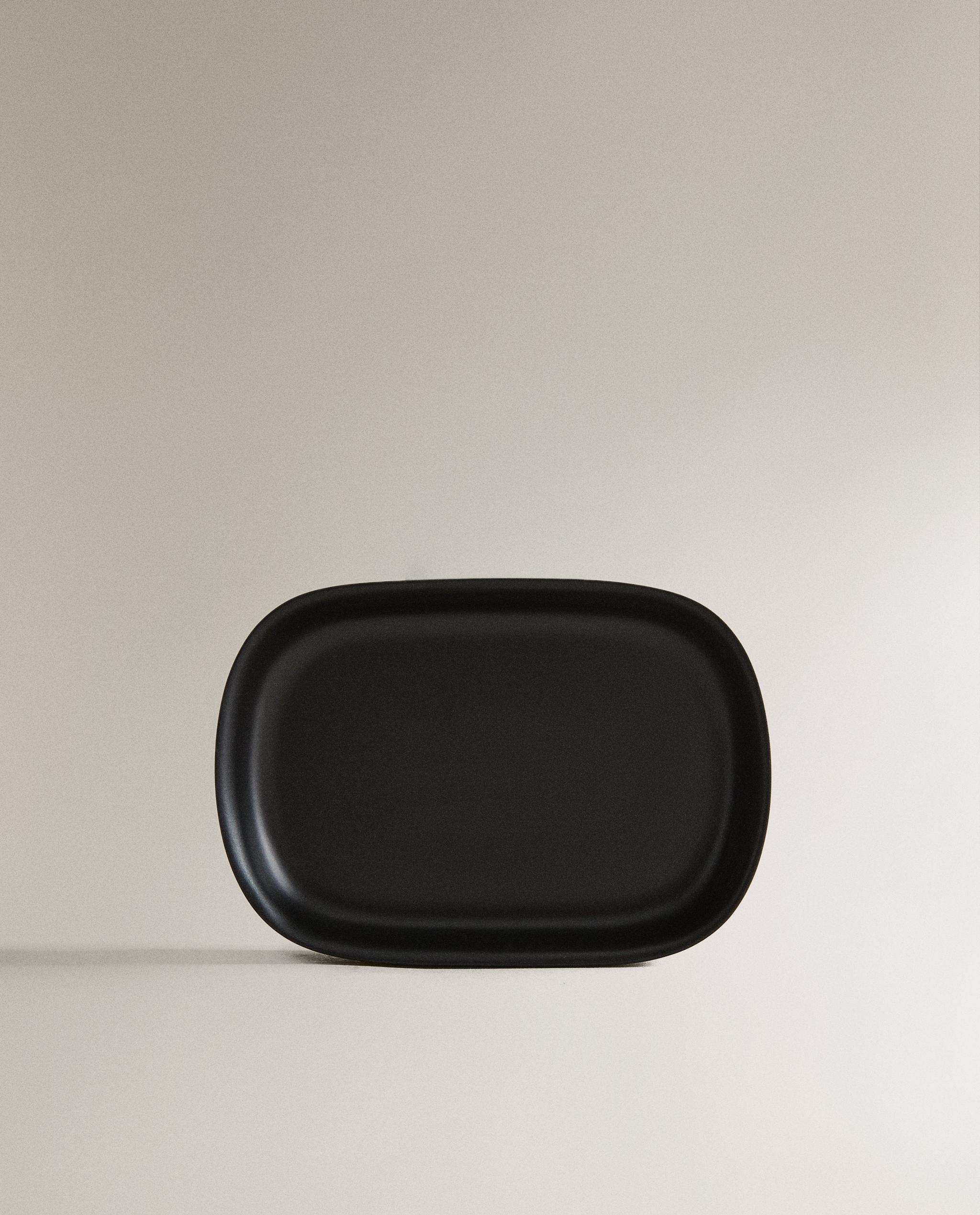 BLACK RESIN SOAP DISH product thumbnail 2