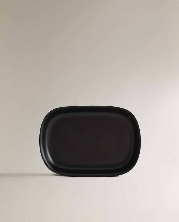 DRŽAČ ZA SAPUN OD SMOLE CRNE BOJE