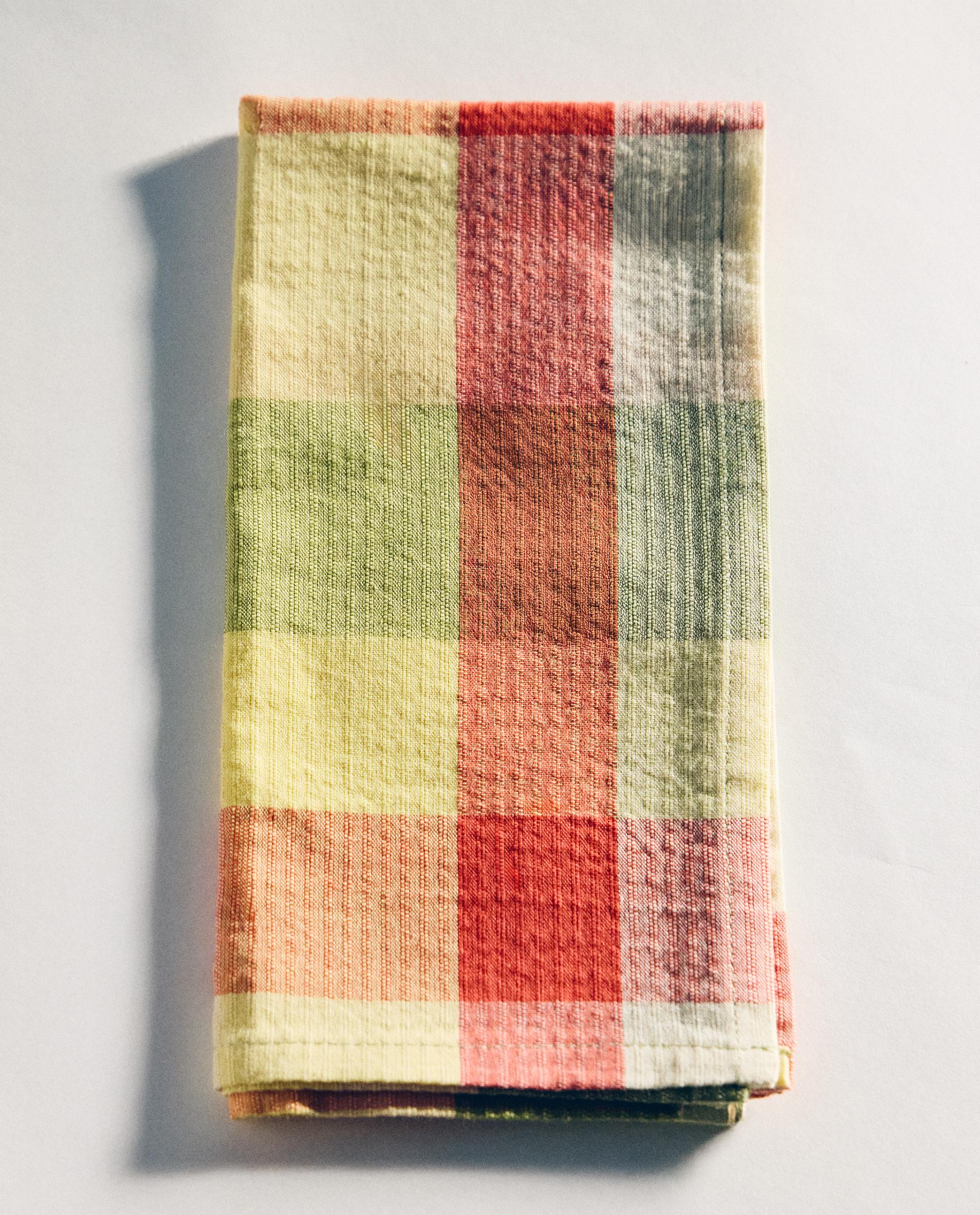 PACK OF CHECK COTTON NAPKINS (PACK OF 2) product thumbnail 11