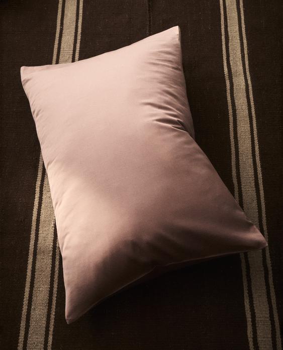 スカラップエッジ サテン ピローケース（300スレッド）