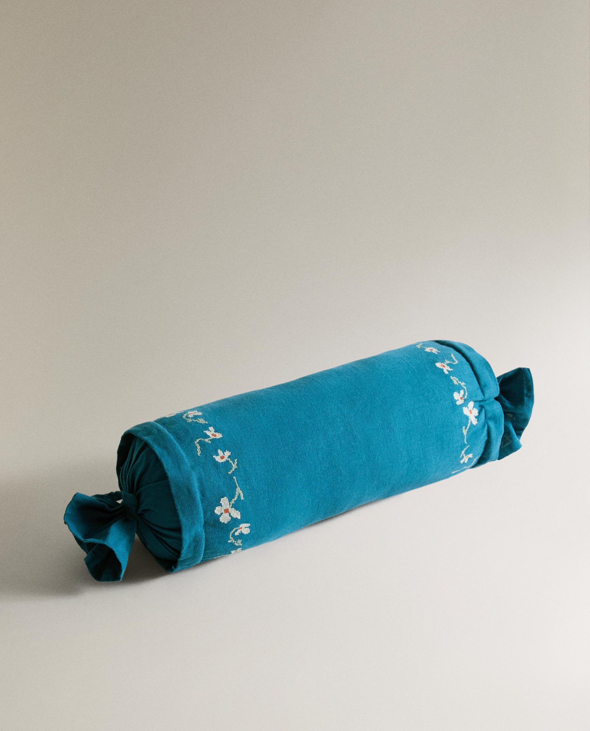 BOLSTER WITH FLORAL EMBROIDERY product thumbnail 3