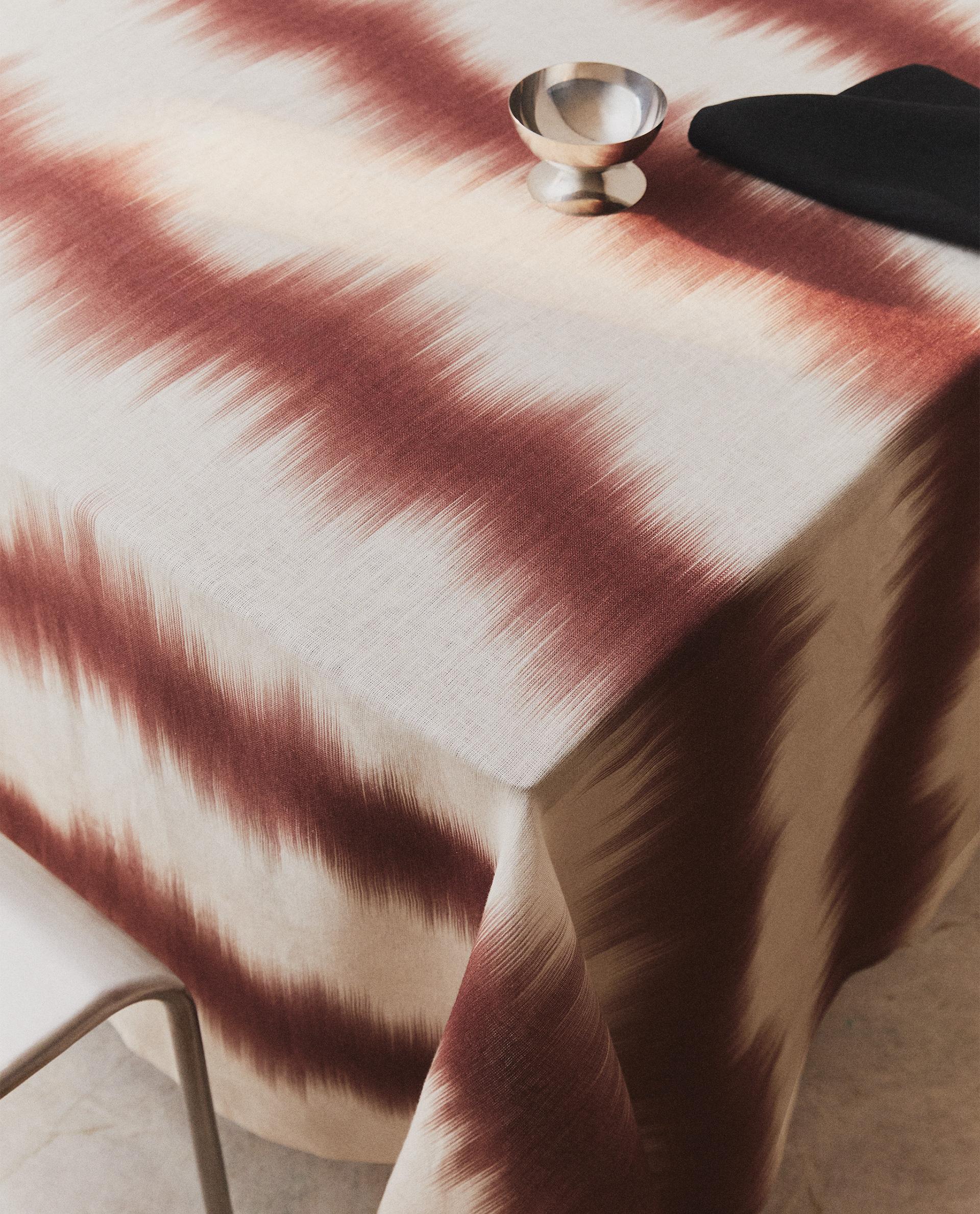 OMBRÉ LINEN TABLECLOTH X COLLAGERIE