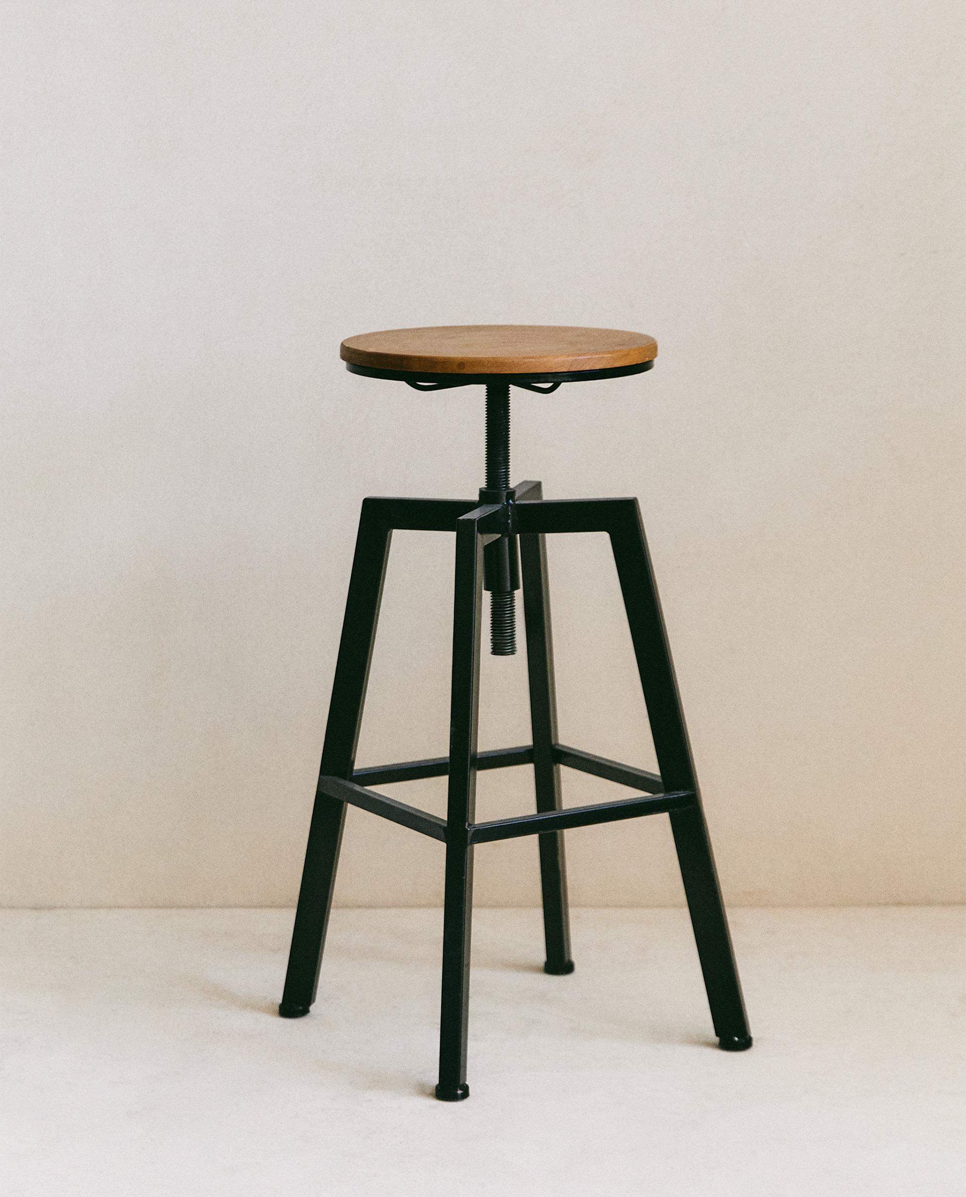 WOOD AND METAL SWIVEL BAR STOOL | Zara Home United States of