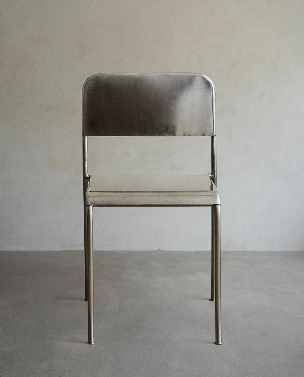 TEXTURED STEEL CHAIR