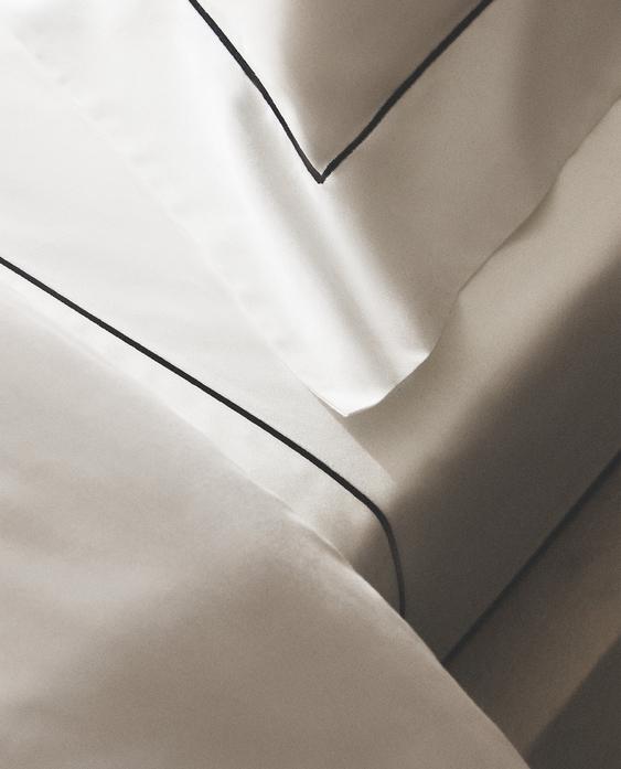 SATEEN FLAT SHEET WITH EMBROIDERED EDGE SATEEN FLAT SHEET WITH EMBROIDERED EDGE
