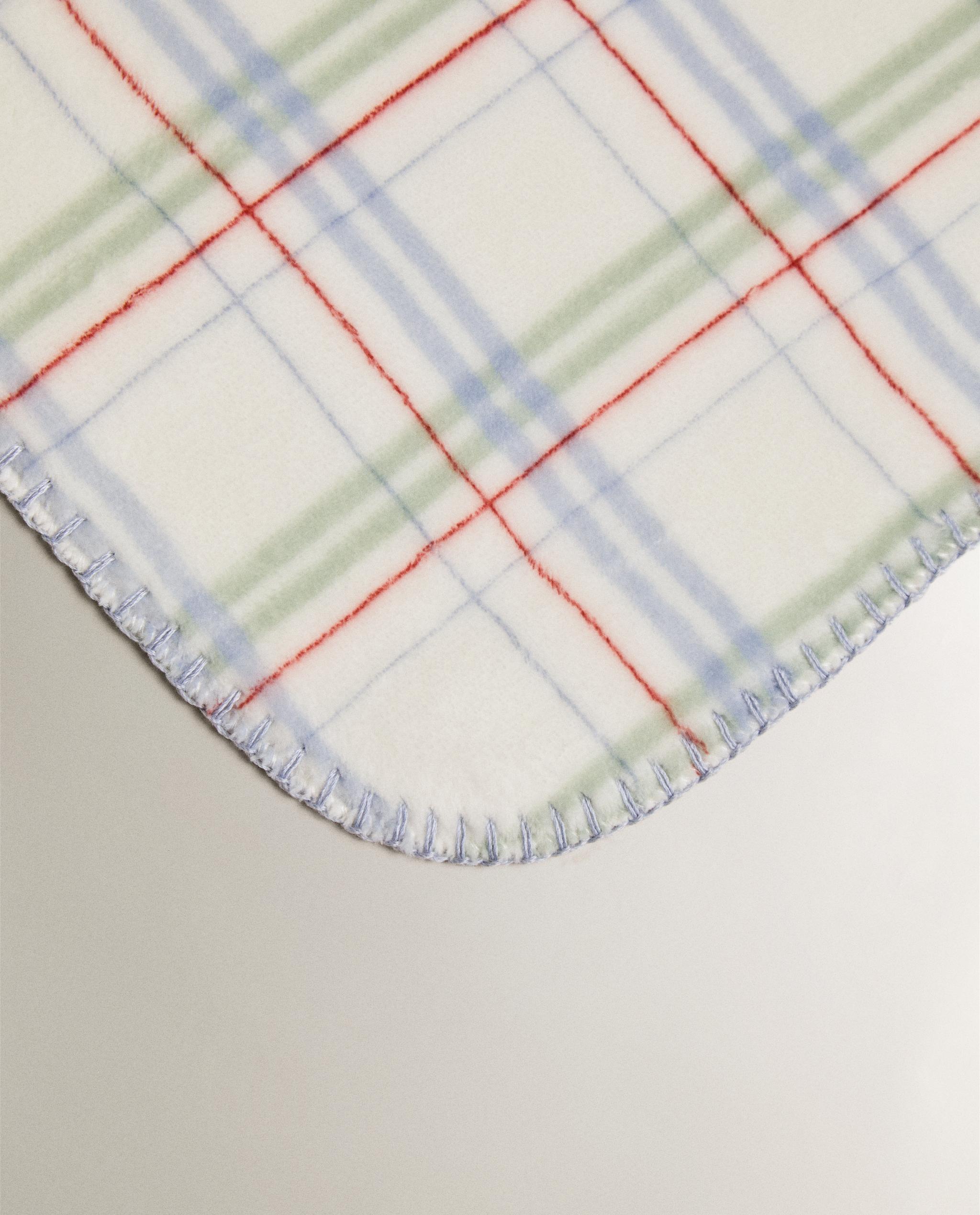 CHECK CHILDREN'S BLANKET product thumbnail 3
