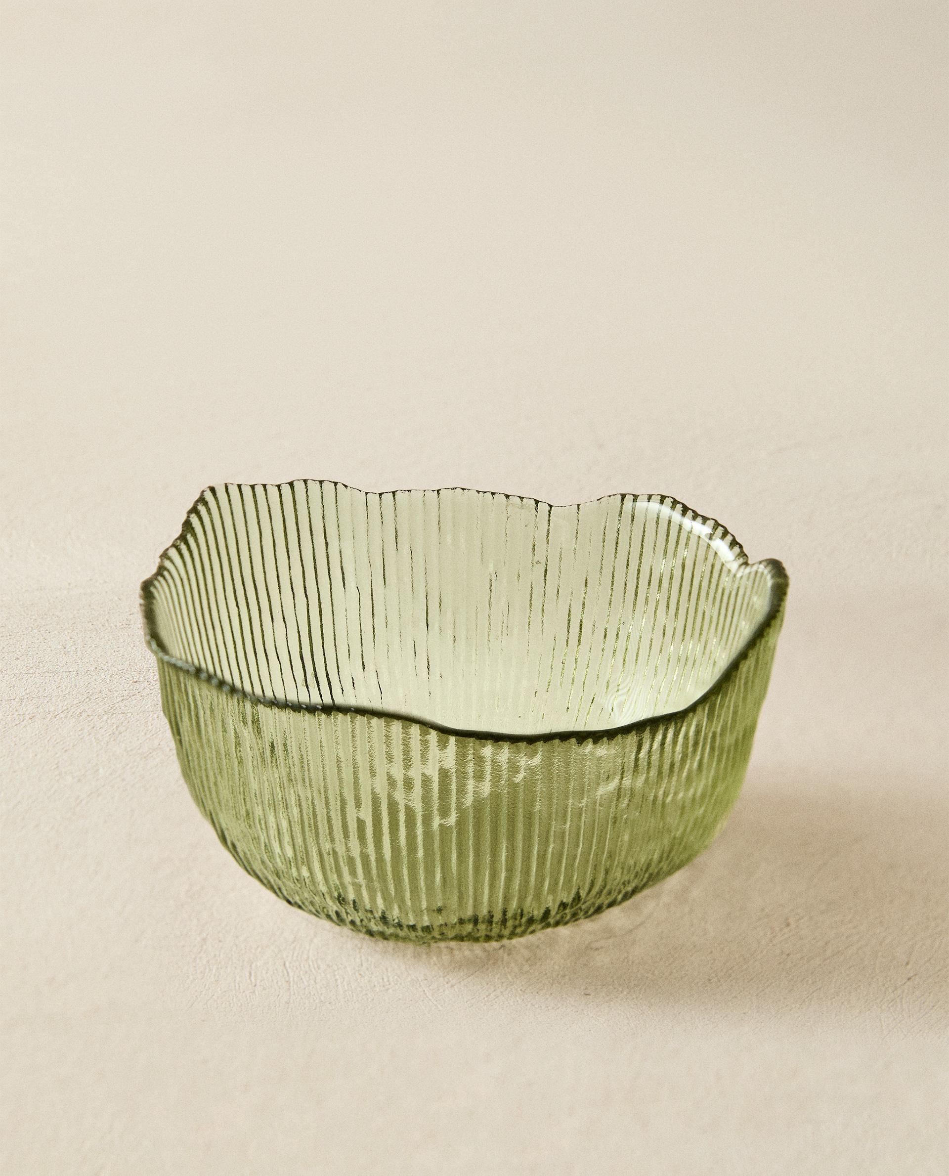 GLASS BOWL WITH RAISED DESIGN | Zara Home United States of
