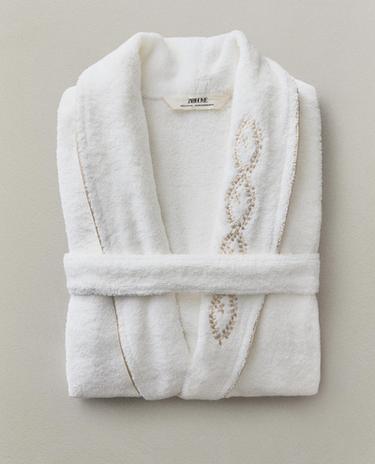 DRESSING GOWN WITH PLANT EMBROIDERY