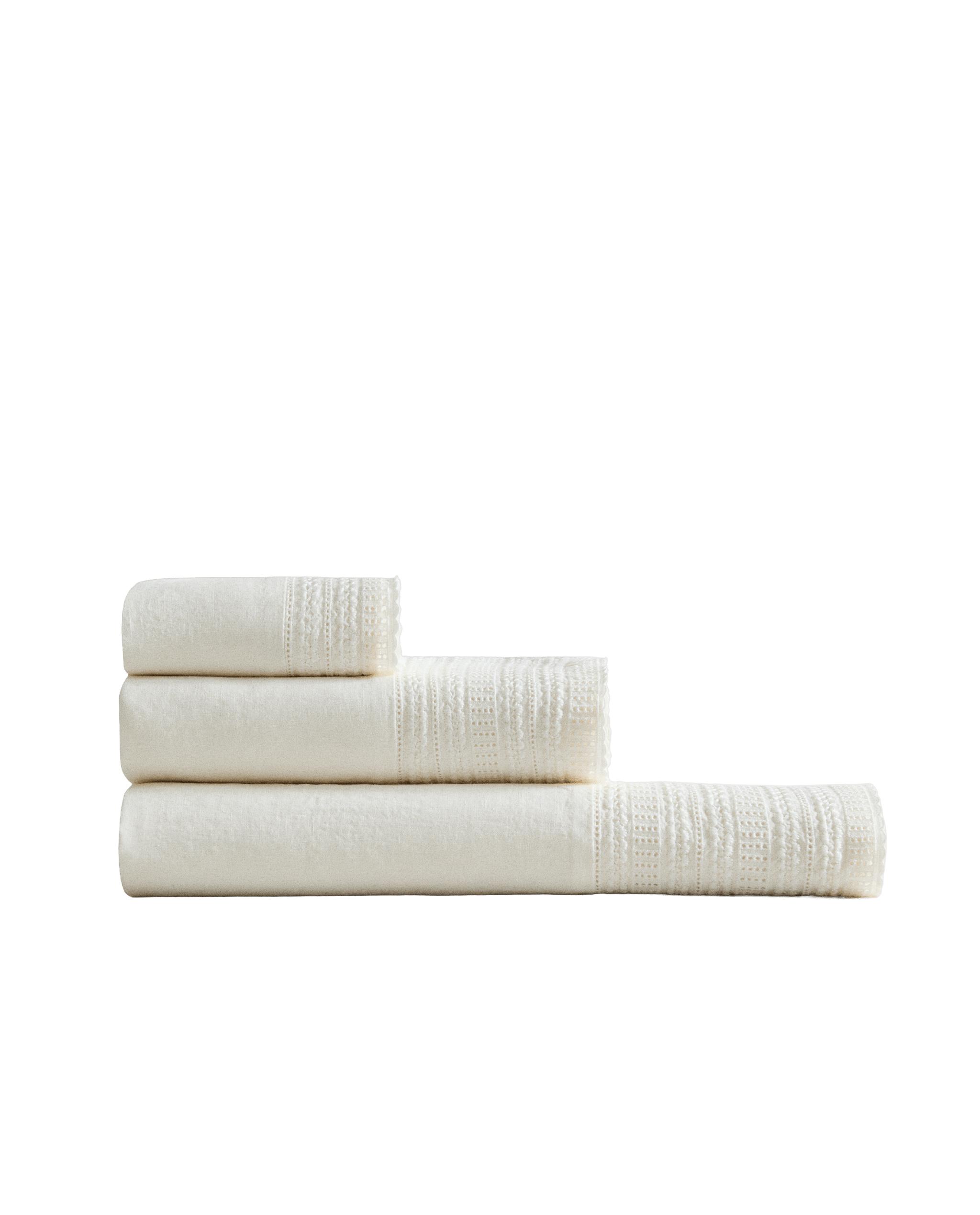 TOWEL WITH EMBROIDERED LINEN BORDER product thumbnail 5