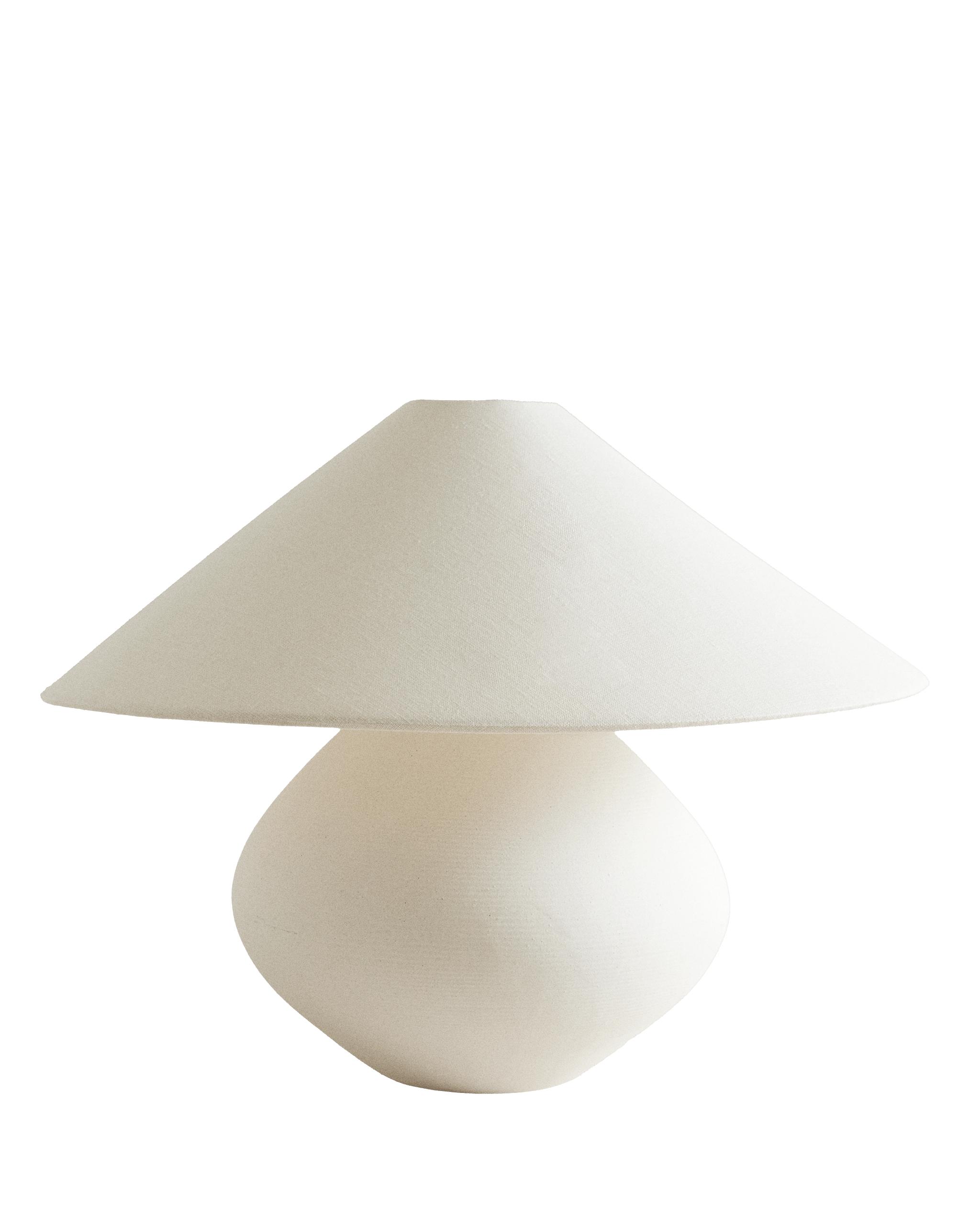 STONEWARE AND LINEN TABLE LAMP product thumbnail 8