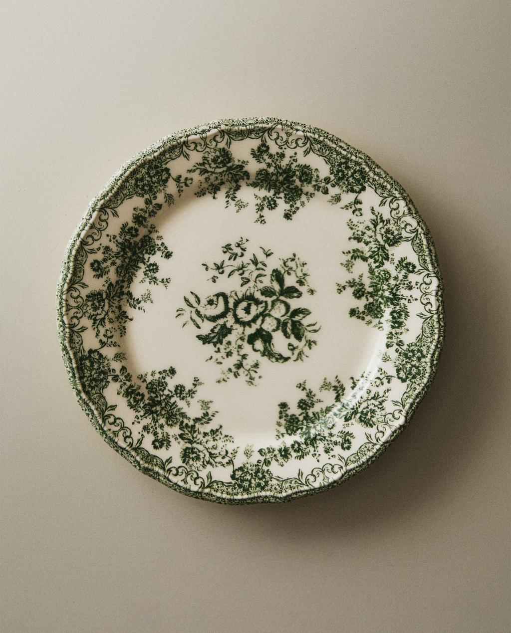 FLORAL EARTHENWARE DESSERT PLATE FLORAL EARTHENWARE DESSERT PLATE