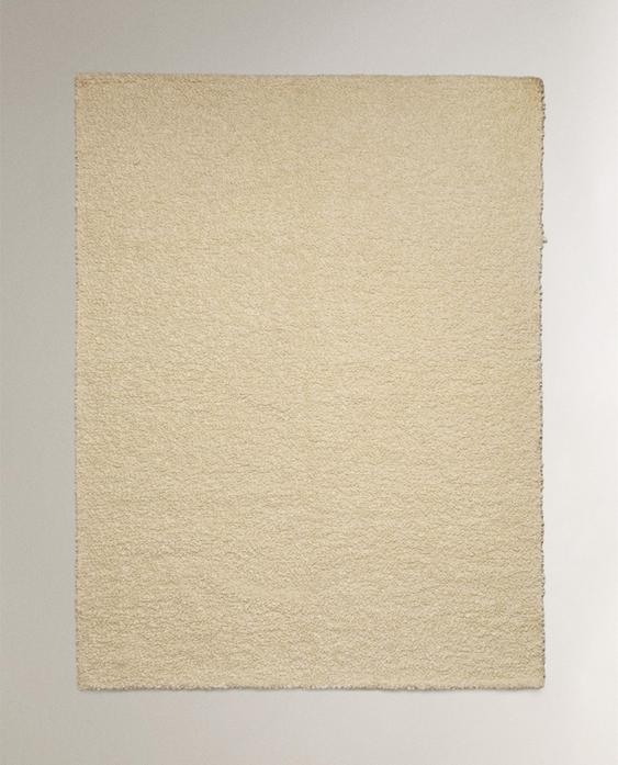 BOUCLÉ WOOL RUG