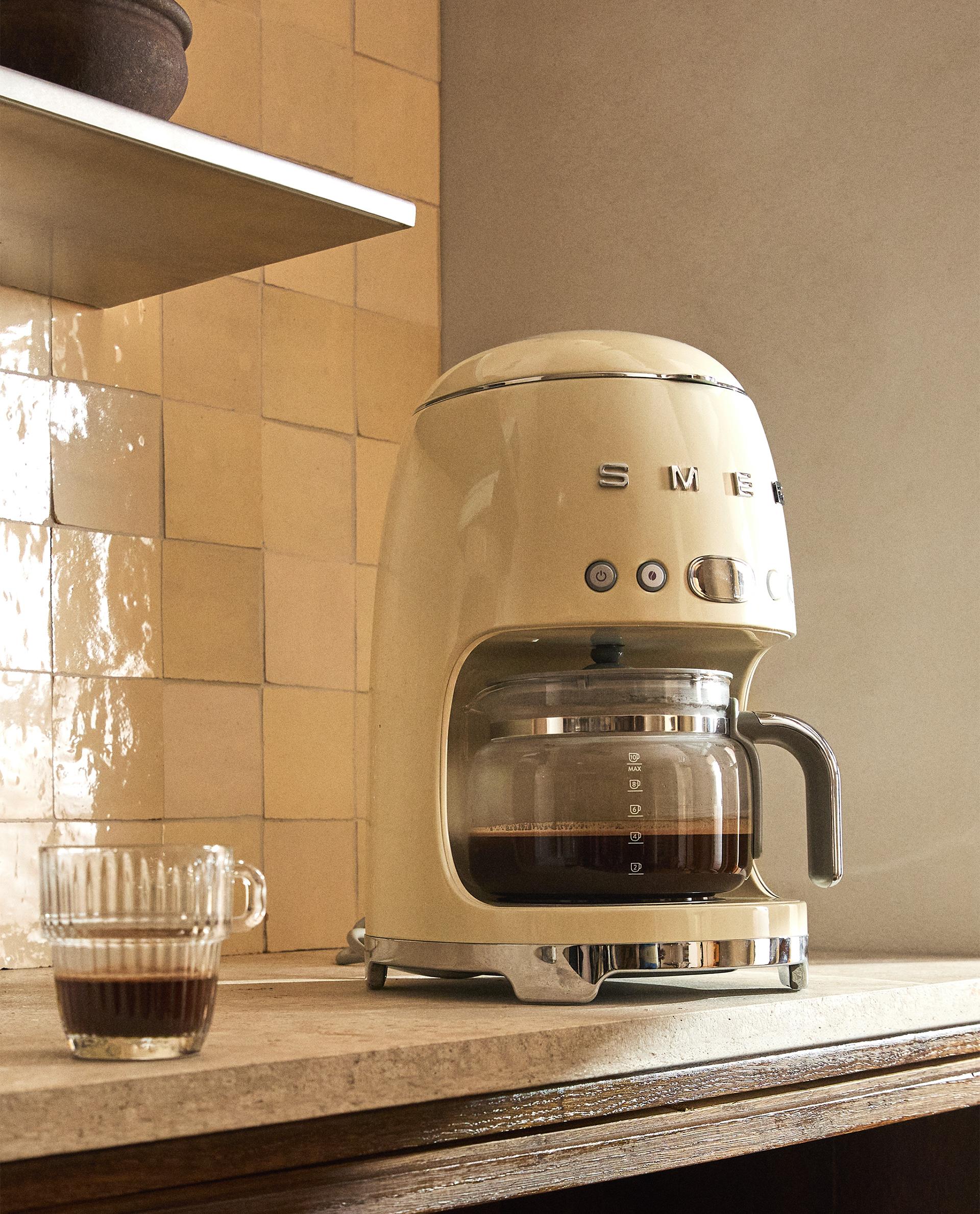 COCINA CAFETERA DE GOTEO PROGRAMABLE SMEG