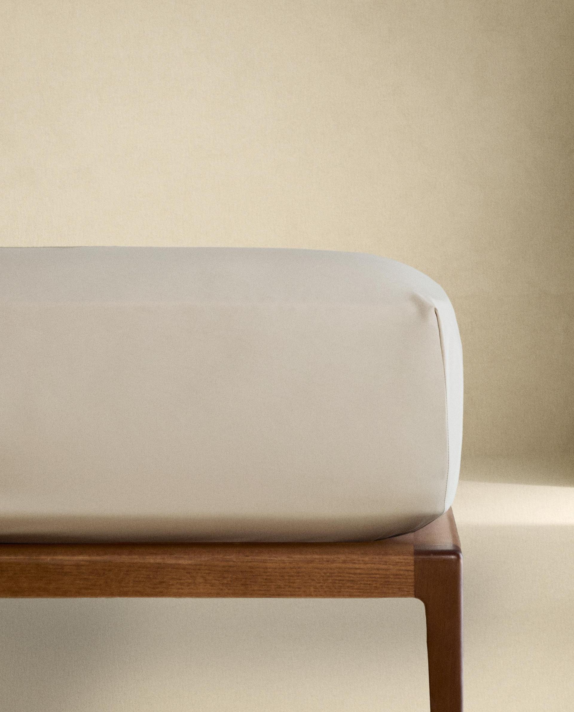 DRAP-HOUSSE SATIN | 40 CM DE HAUT (1000 FILS) DRAP-HOUSSE SATIN | 40 CM DE HAUT (1000 FILS)