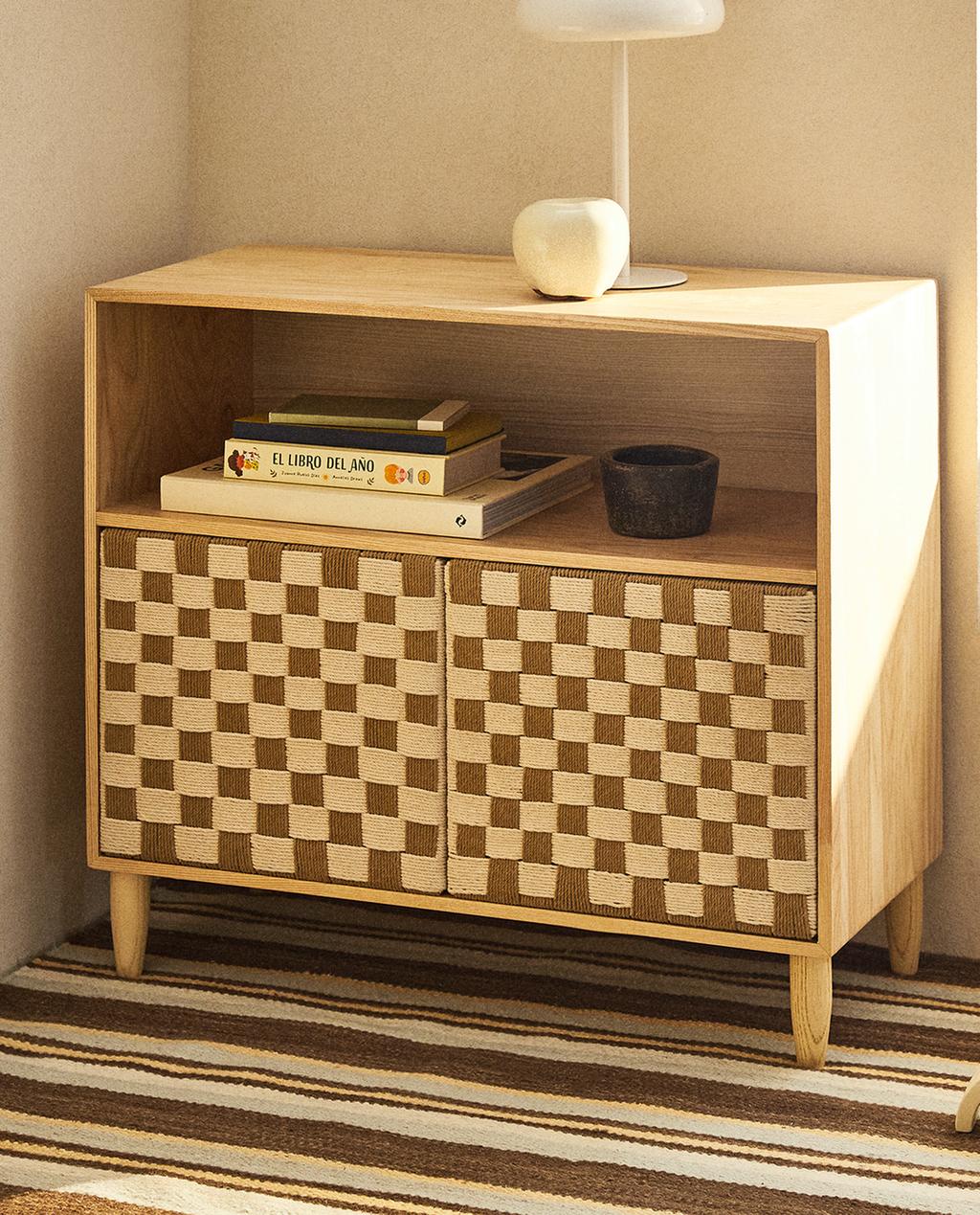 CHILDREN’S WOVEN ASH WOOD CONSOLE