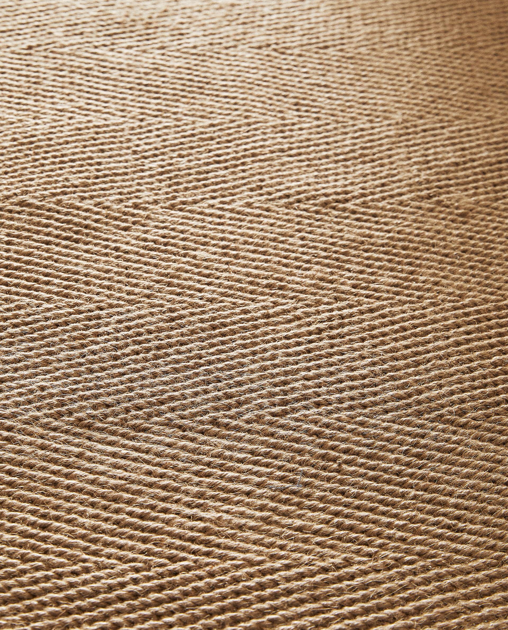 RUG 02 product thumbnail 5