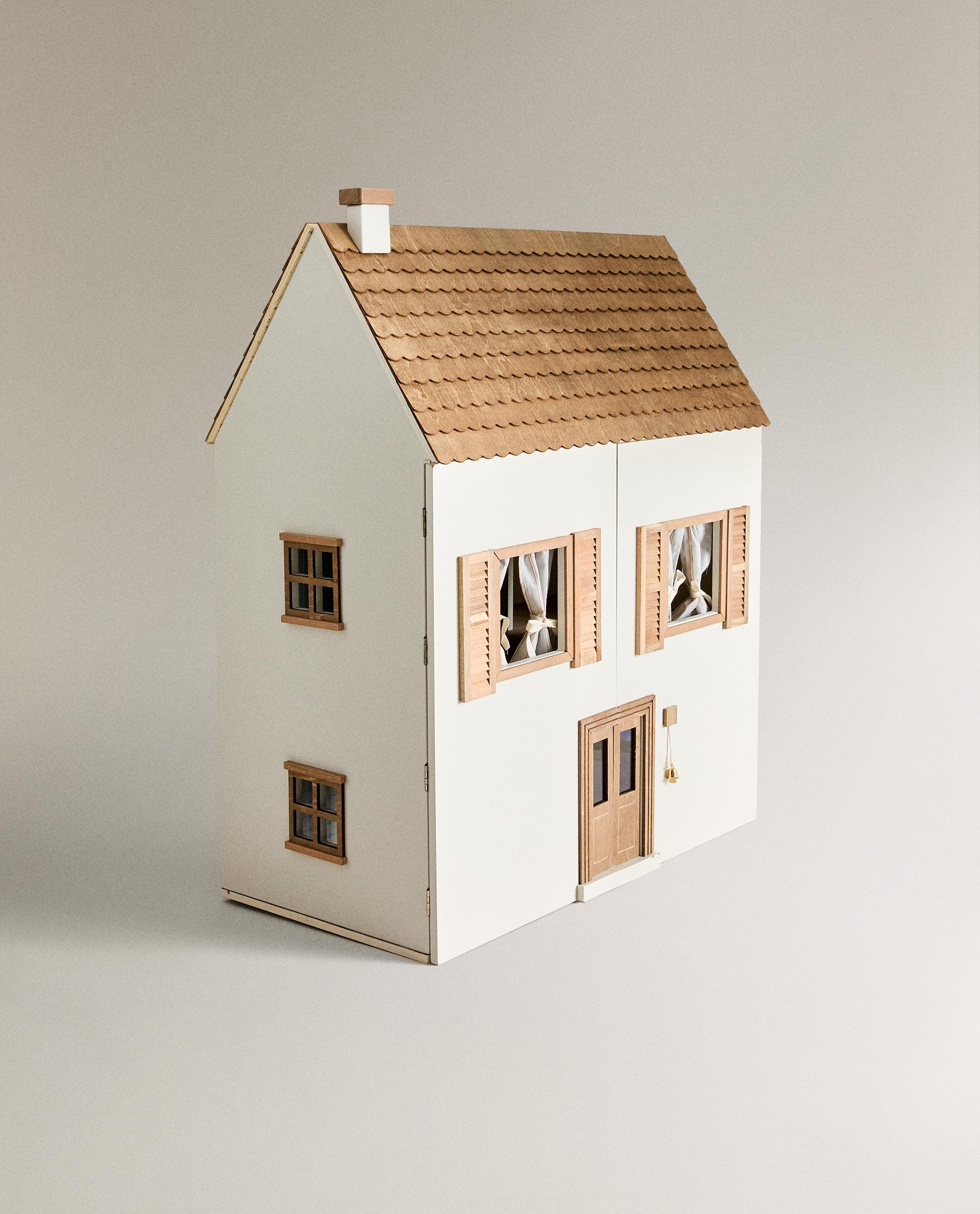 CHILDREN'S DOLL HOUSE TOY